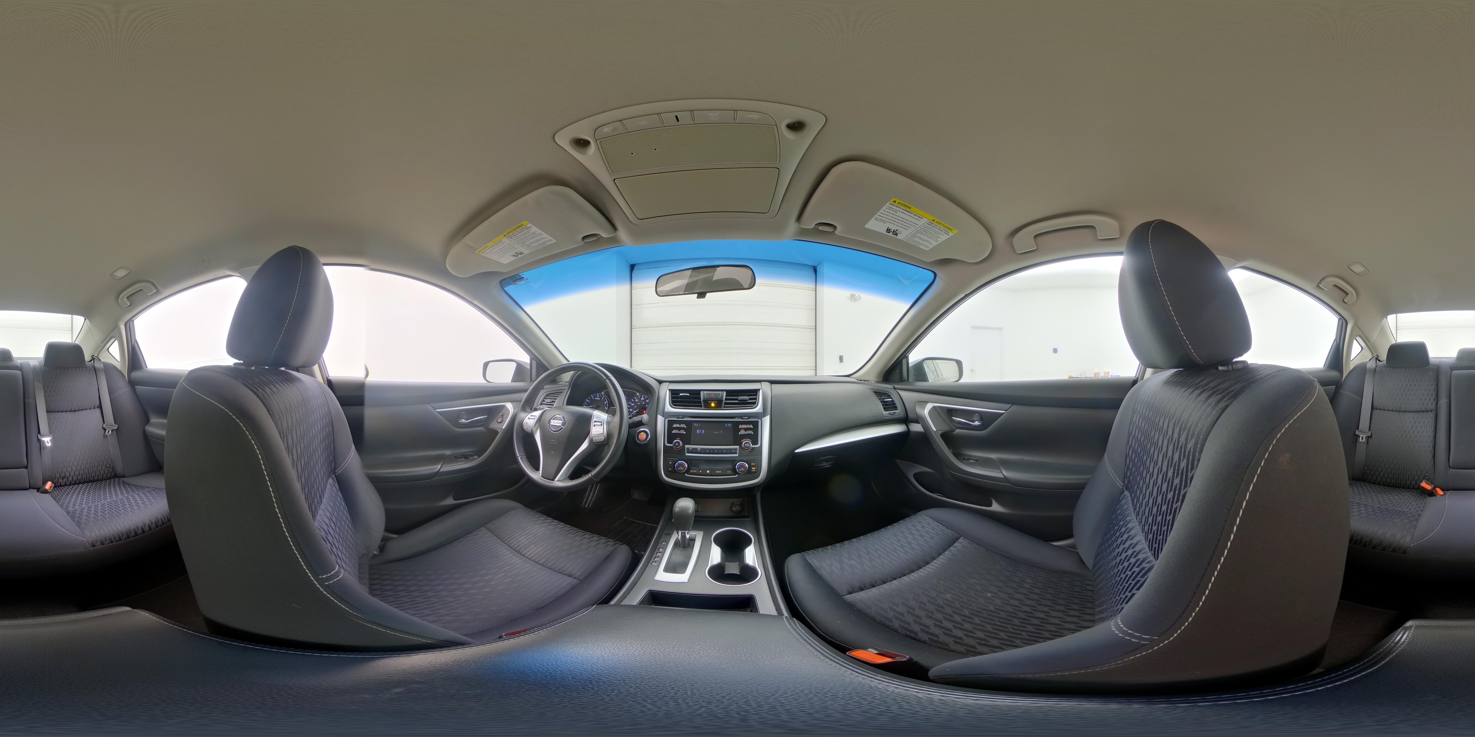 2017 Nissan Altima SV - Photo 24