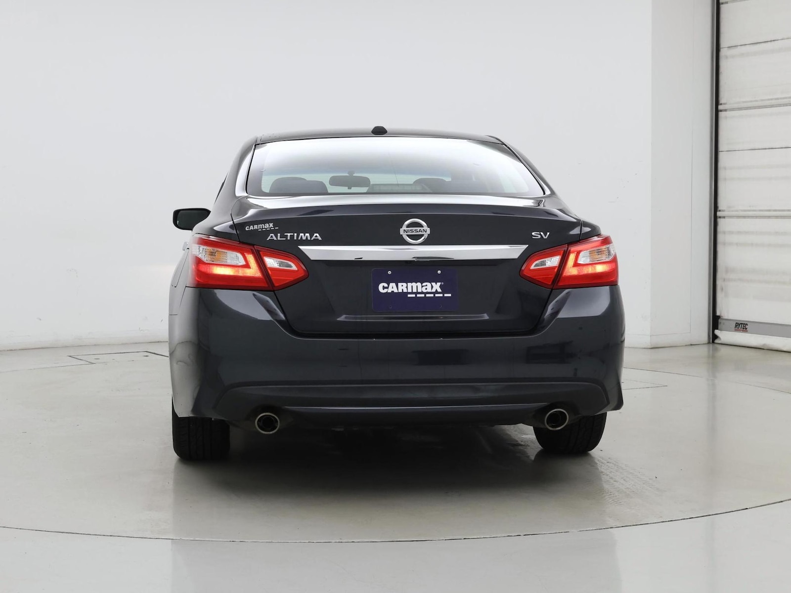 2017 Nissan Altima SV - Photo 7