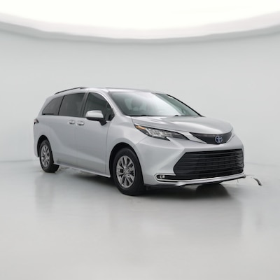 2022 Toyota Sienna Hybrid XLE