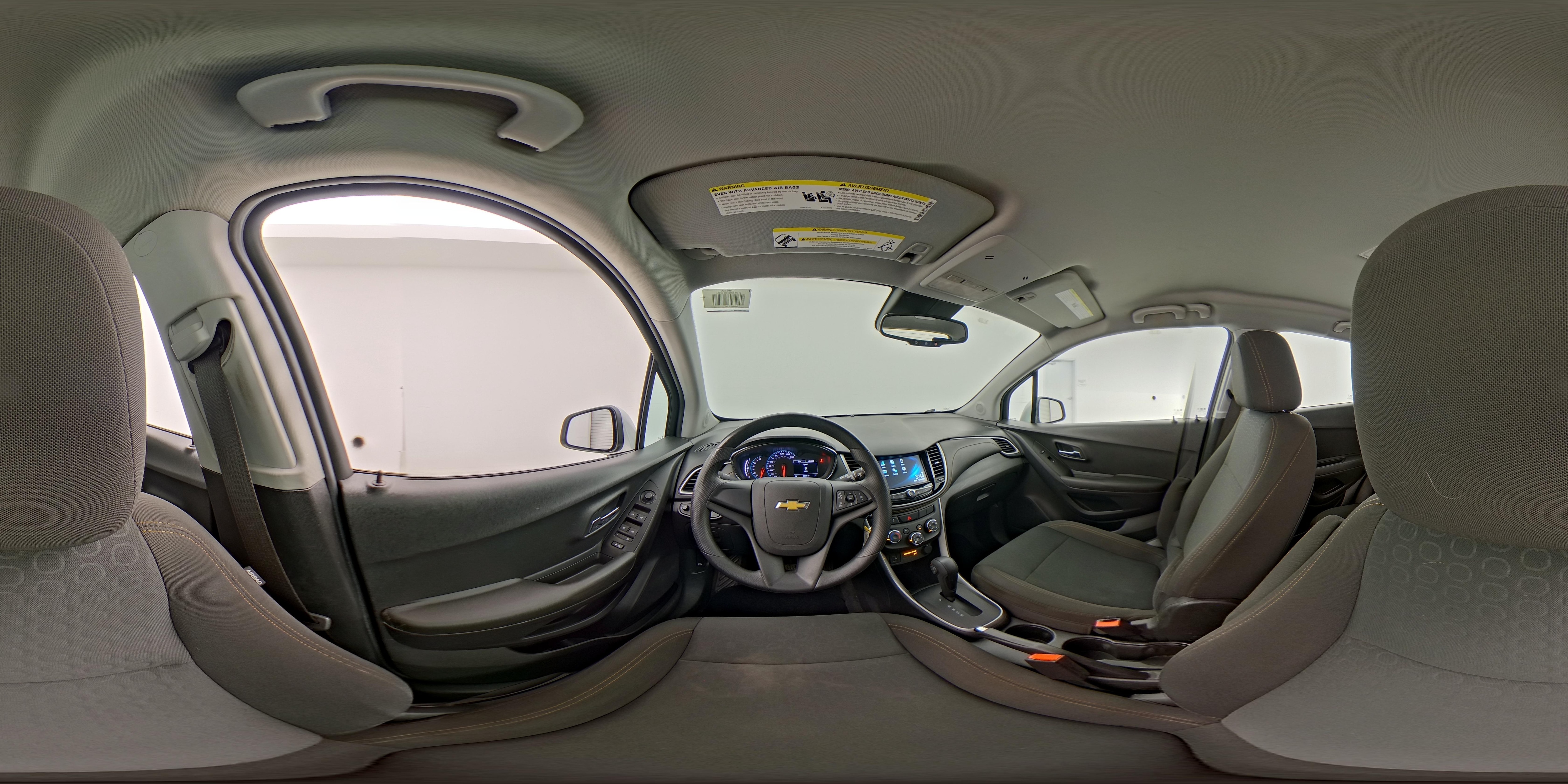 2017 Chevrolet Trax LS - Photo 26