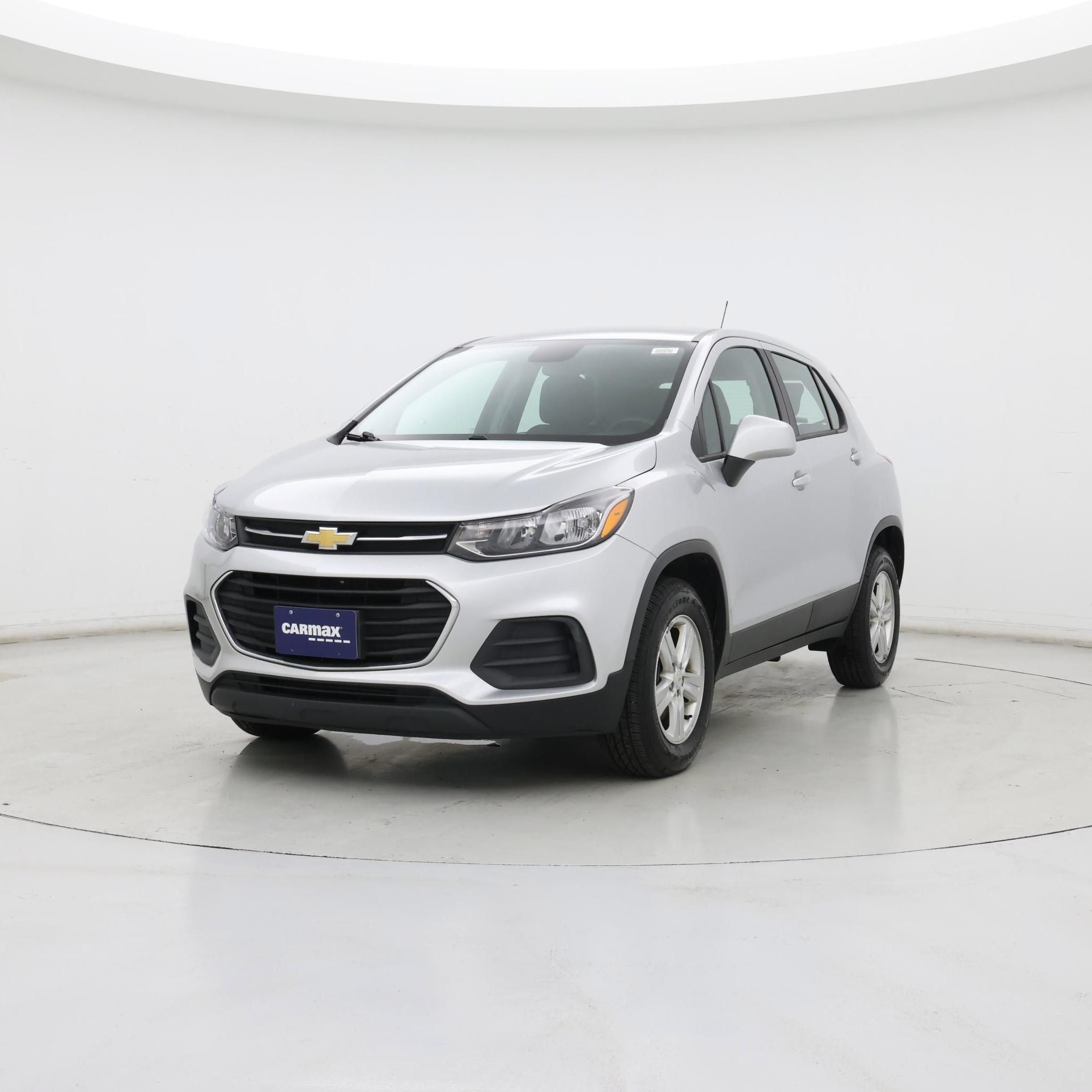 Thumbnail: 2017 Chevrolet Trax - 4