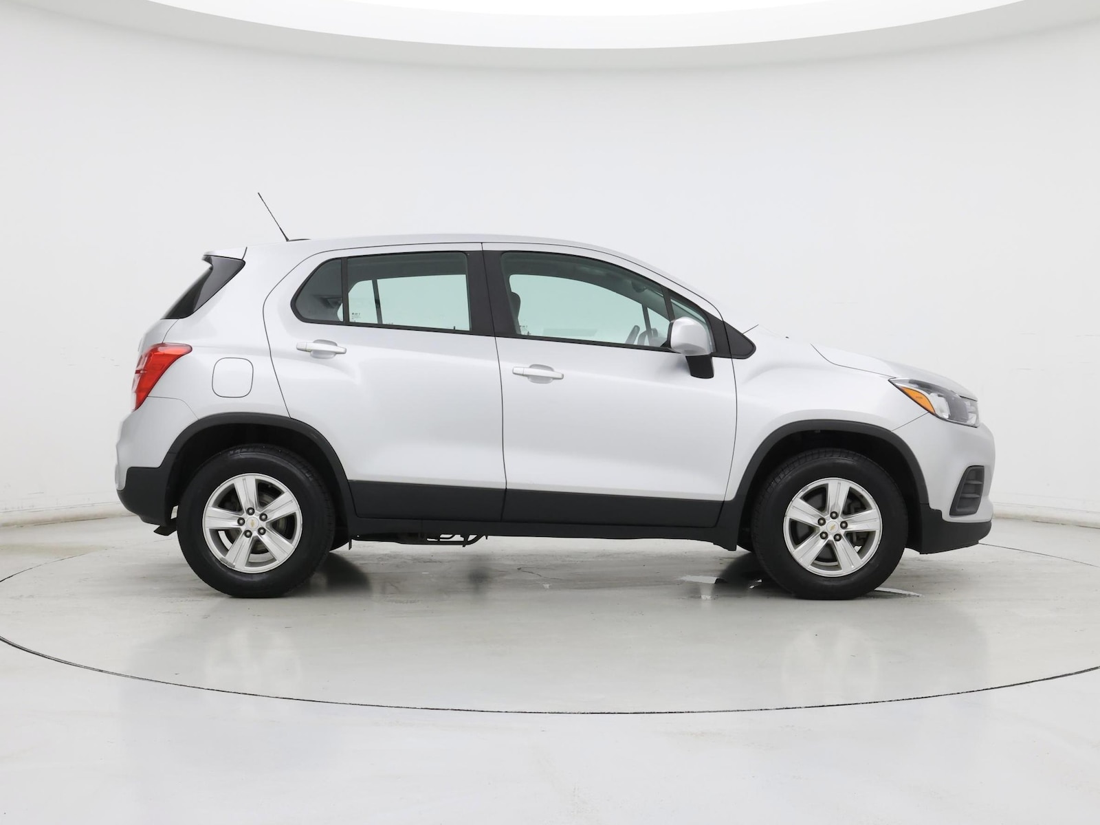 2017 Chevrolet Trax LS - Photo 8