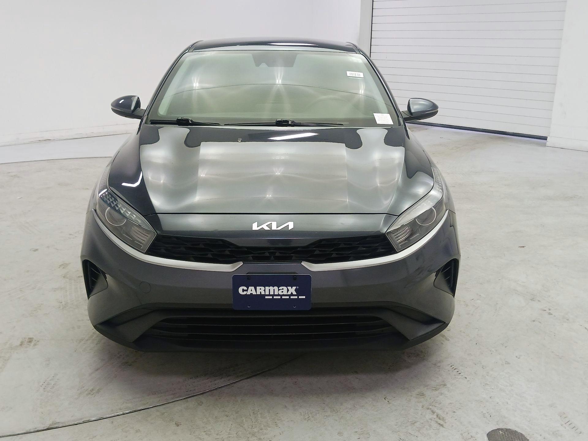 Thumbnail: 2022 Kia Forte - 2