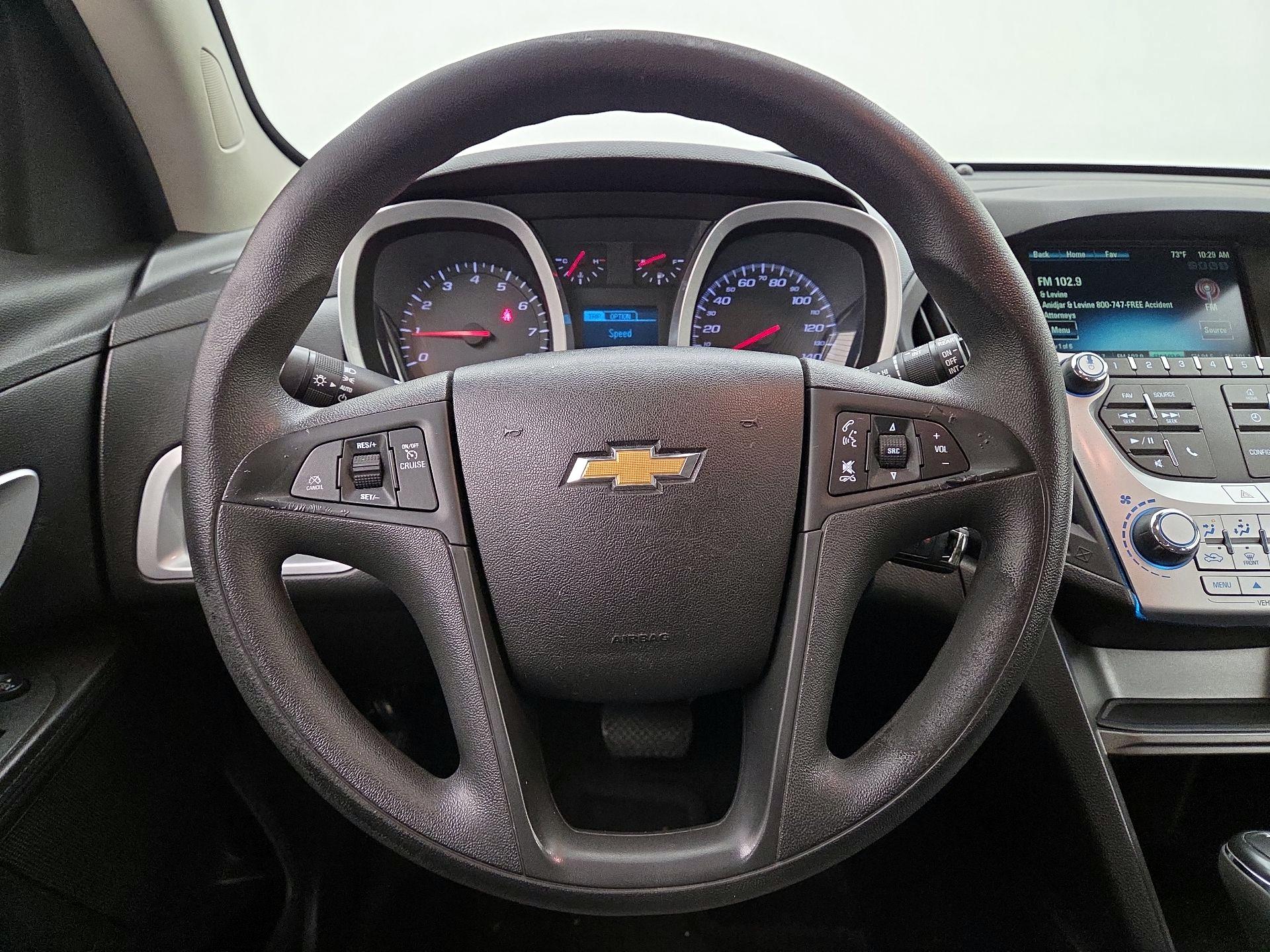 Thumbnail: 2016 Chevrolet Equinox - 10