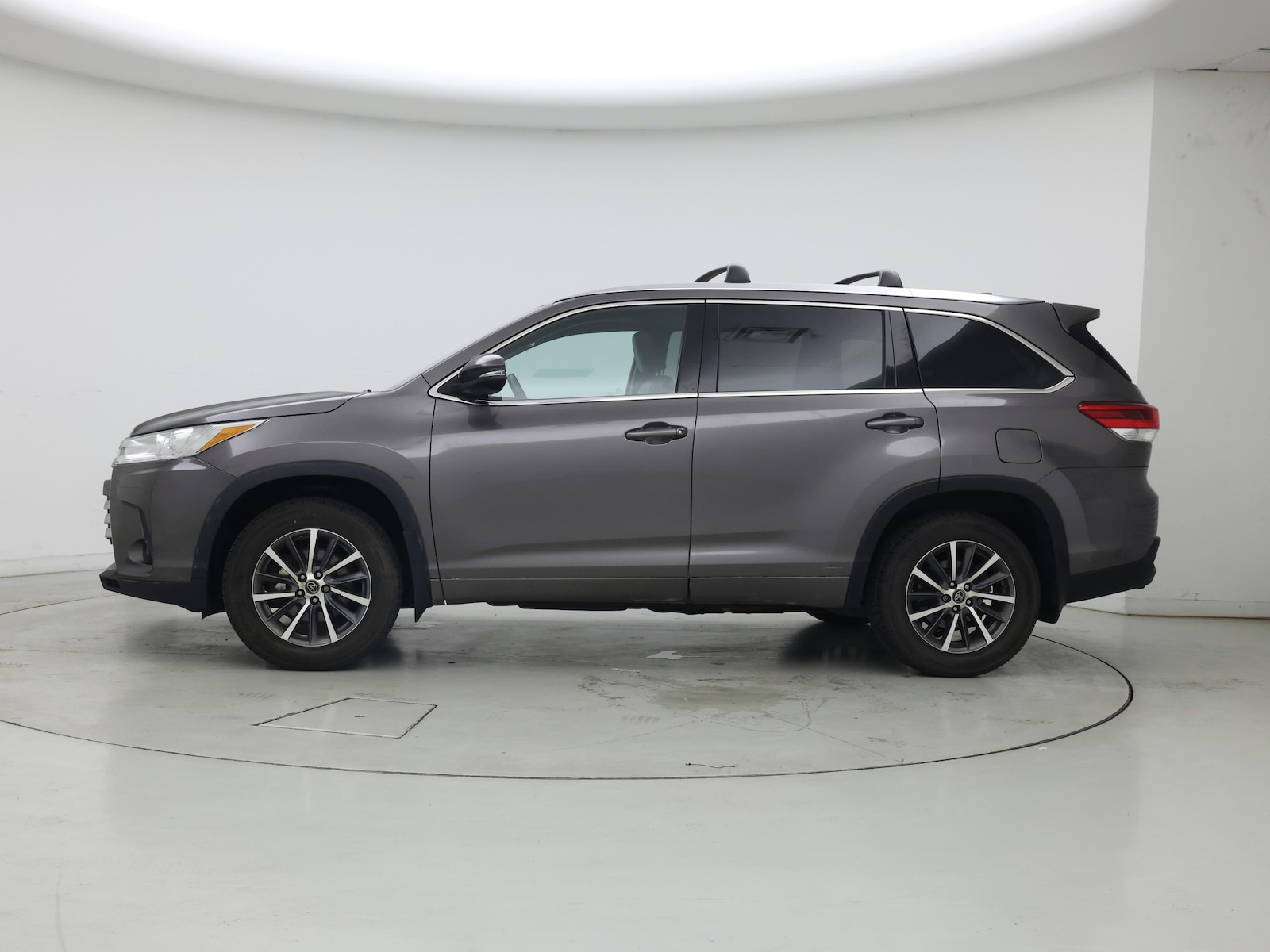 2017 Toyota Highlander XLE - Photo 4