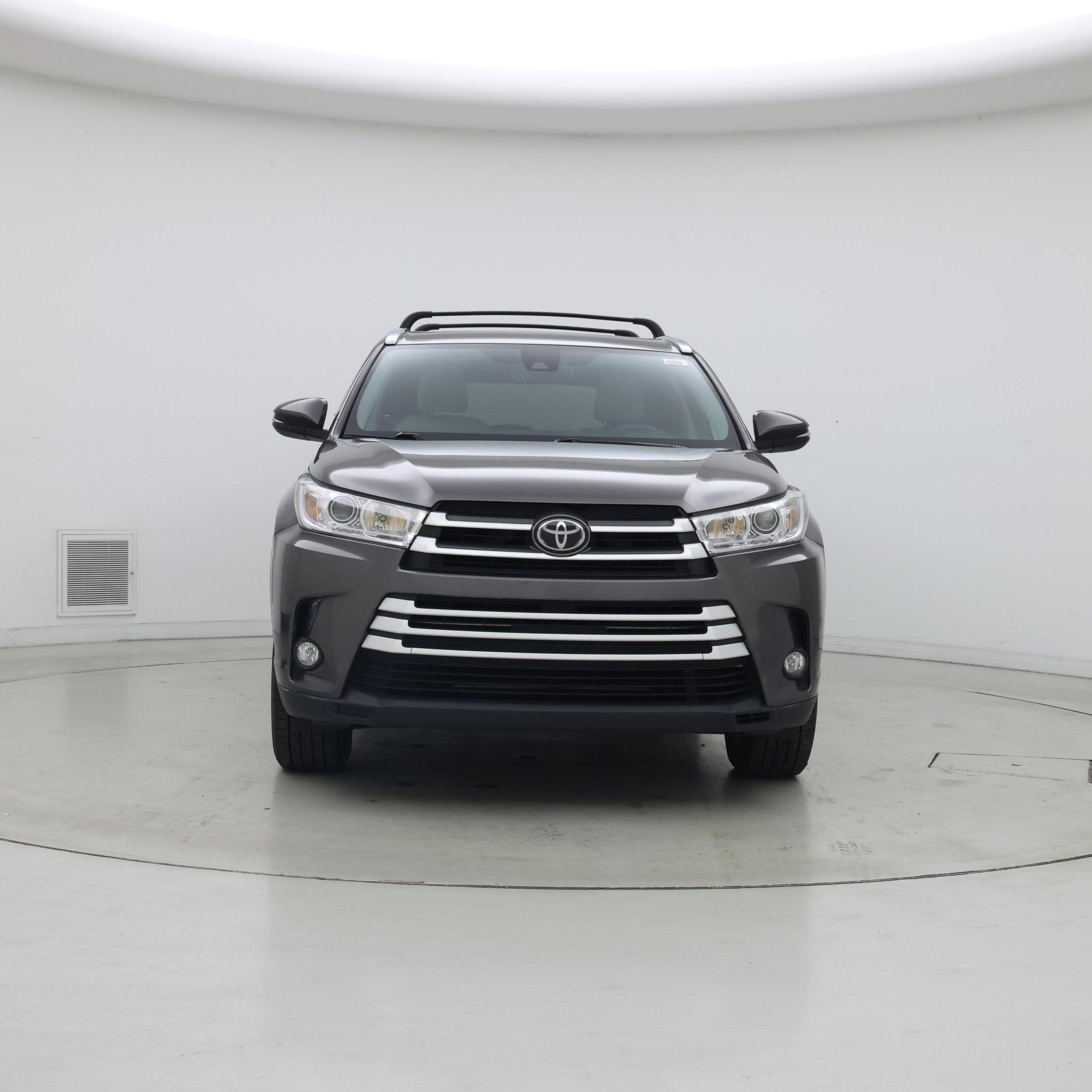 Thumbnail: 2017 Toyota Highlander - 5