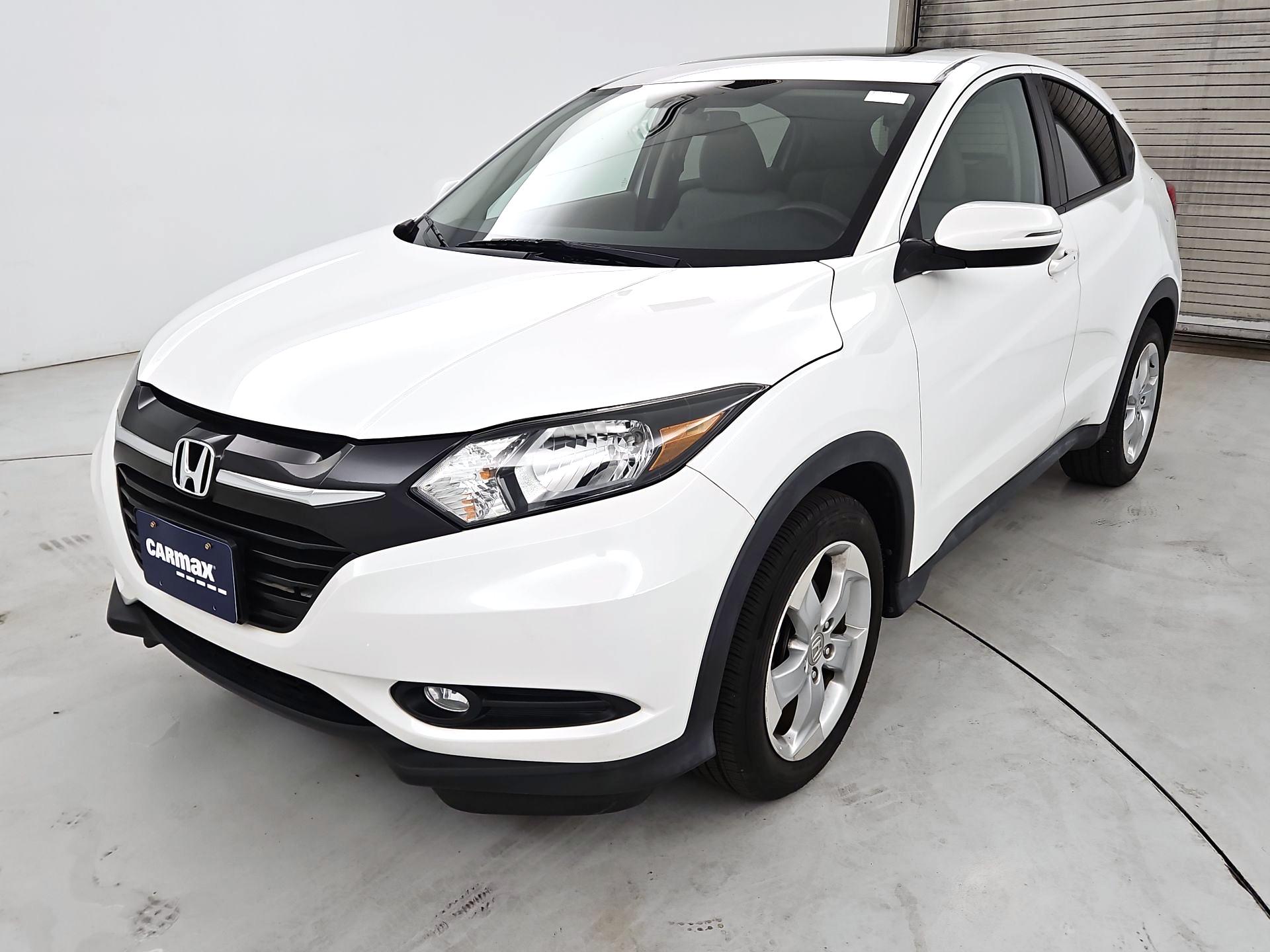 Thumbnail: 2016 Honda HR-V - 3