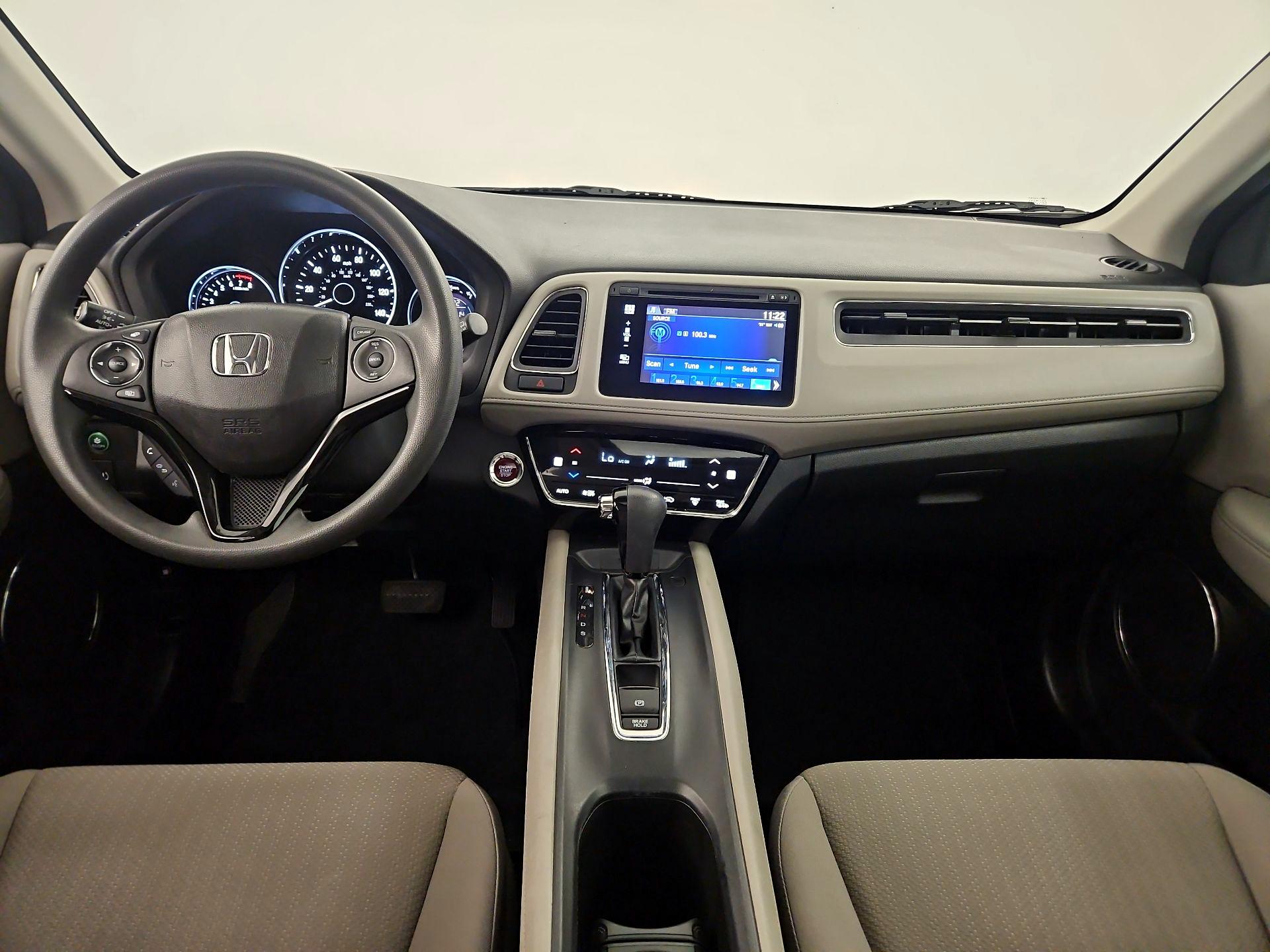 Thumbnail: 2016 Honda HR-V - 8
