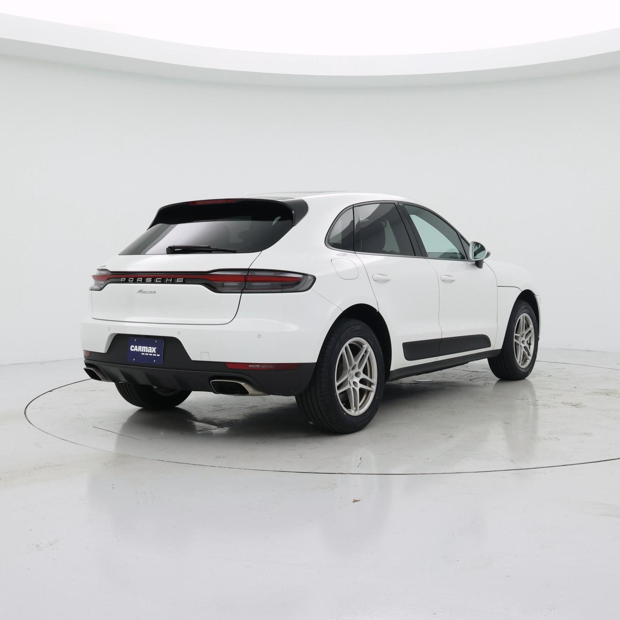 Thumbnail: 2020 Porsche Macan - 8