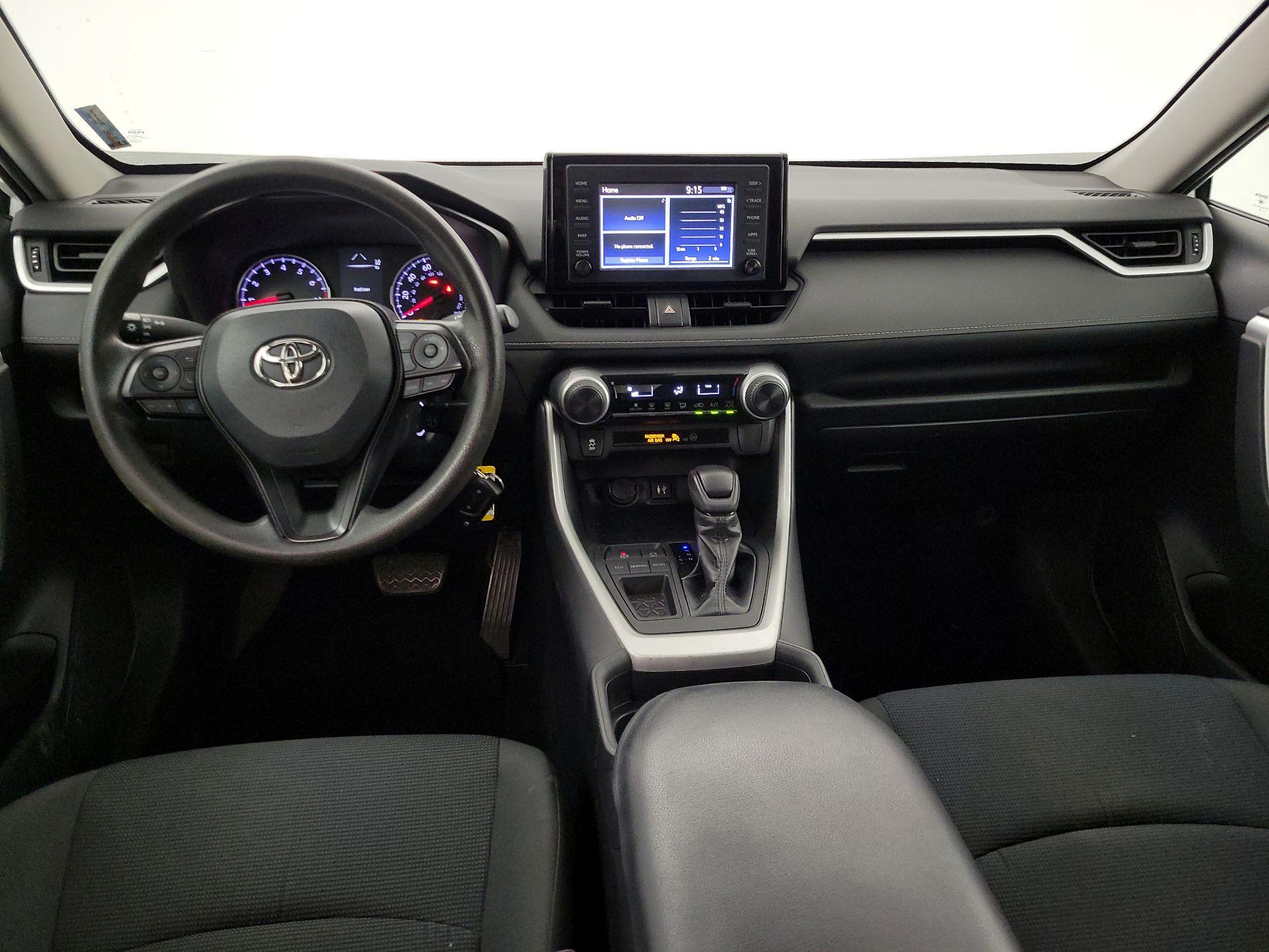 Thumbnail: 2019 Toyota RAV4 - 9