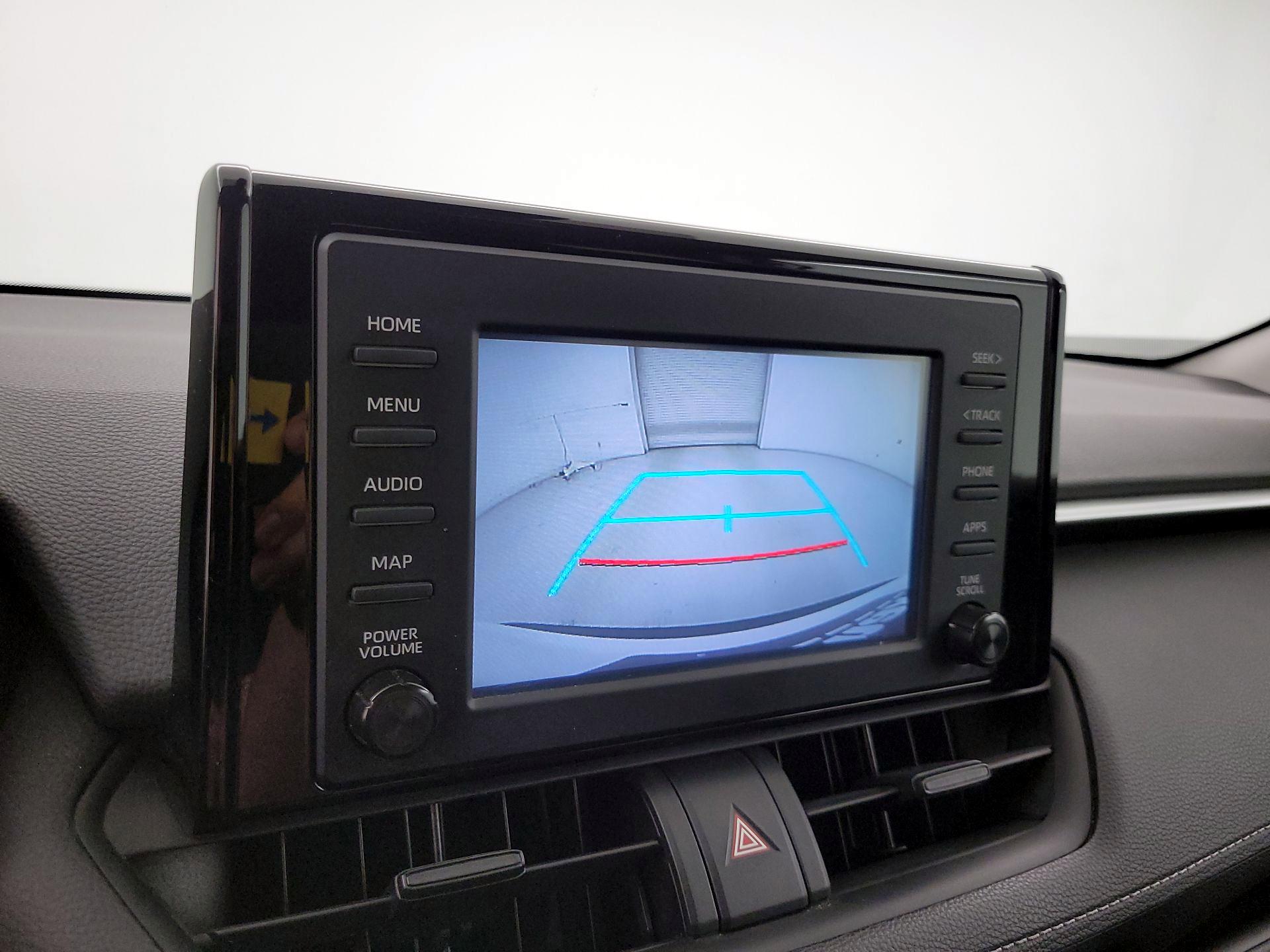 Thumbnail: 2019 Toyota RAV4 - 14