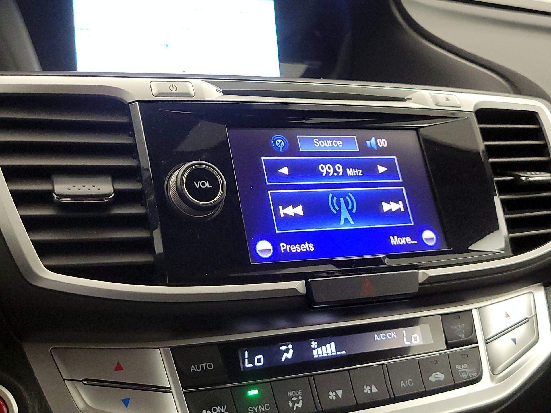 Thumbnail: 2014 Honda Accord - 16
