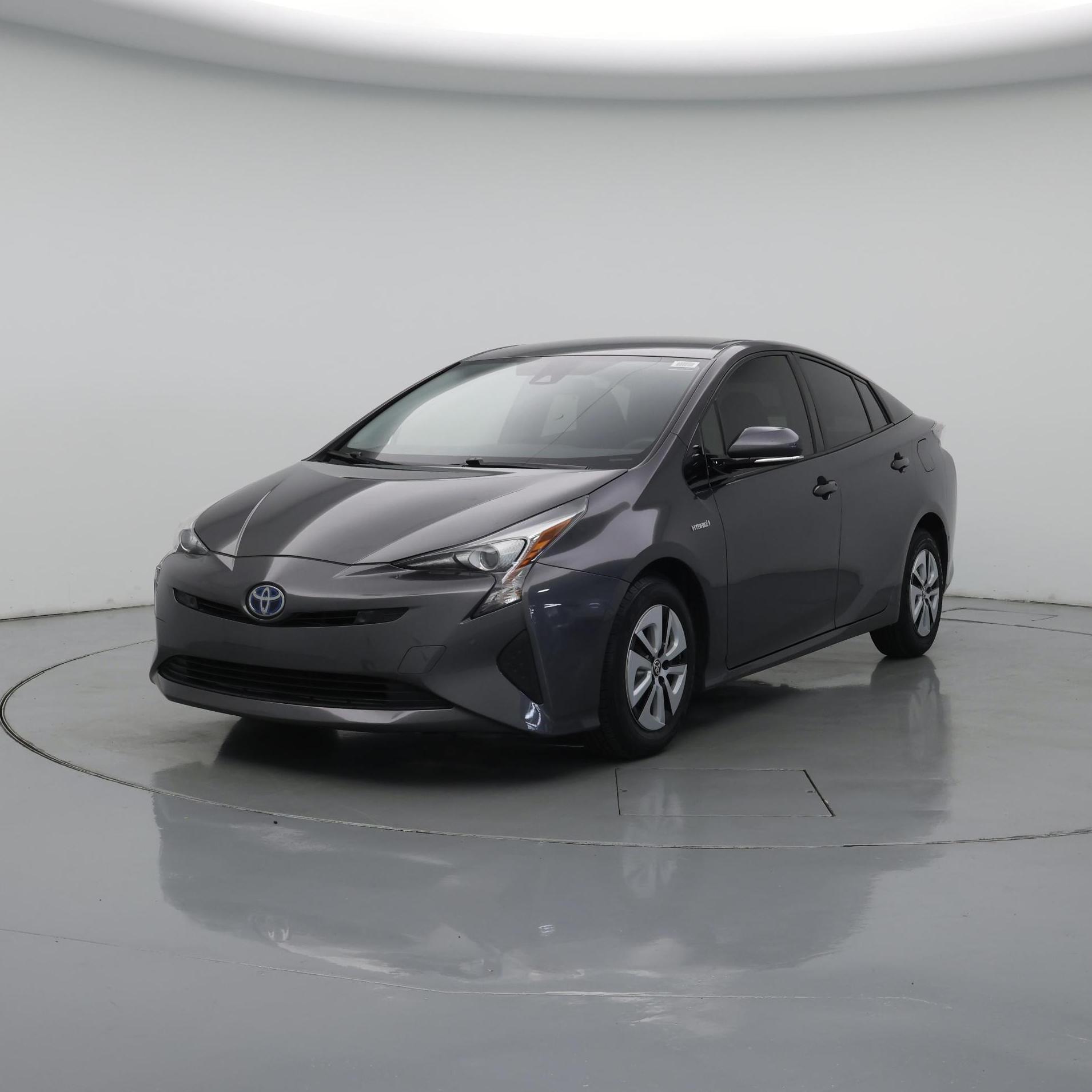 Thumbnail: 2018 Toyota Prius - 4
