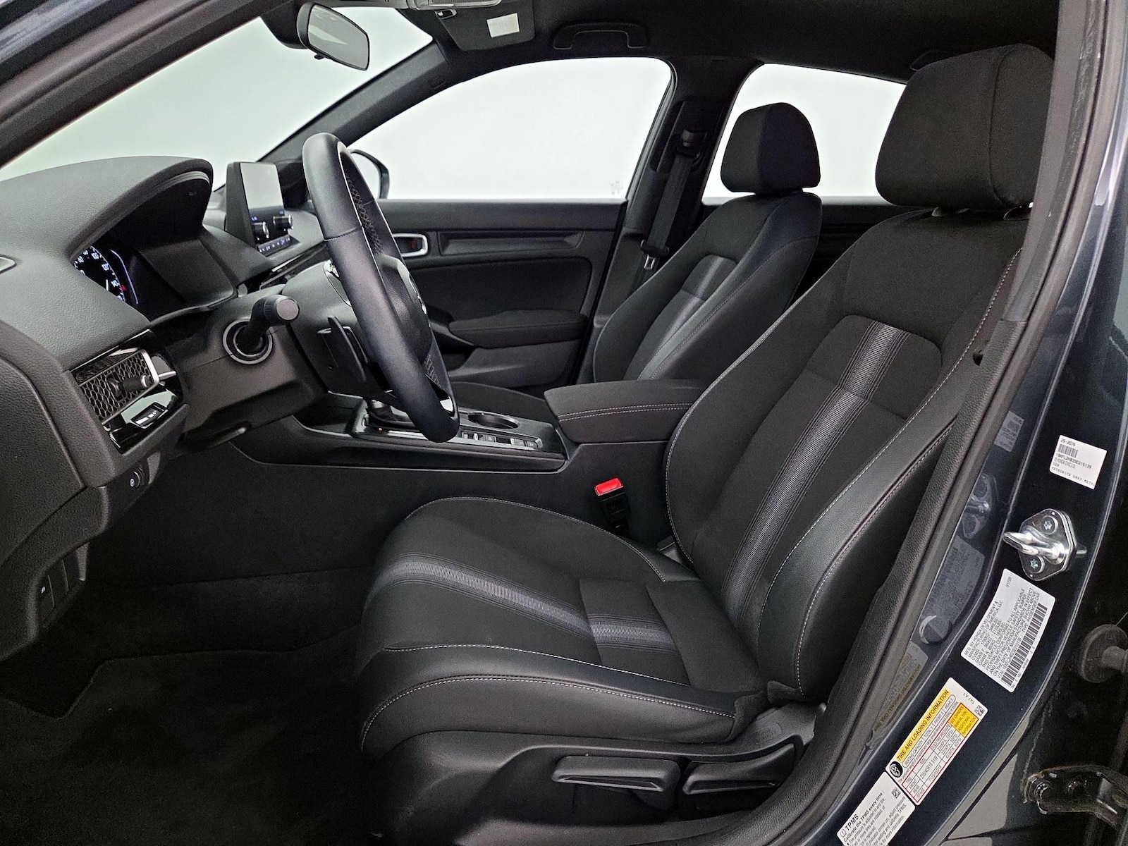 2025 Honda Civic Hatchback Sport - Photo 12