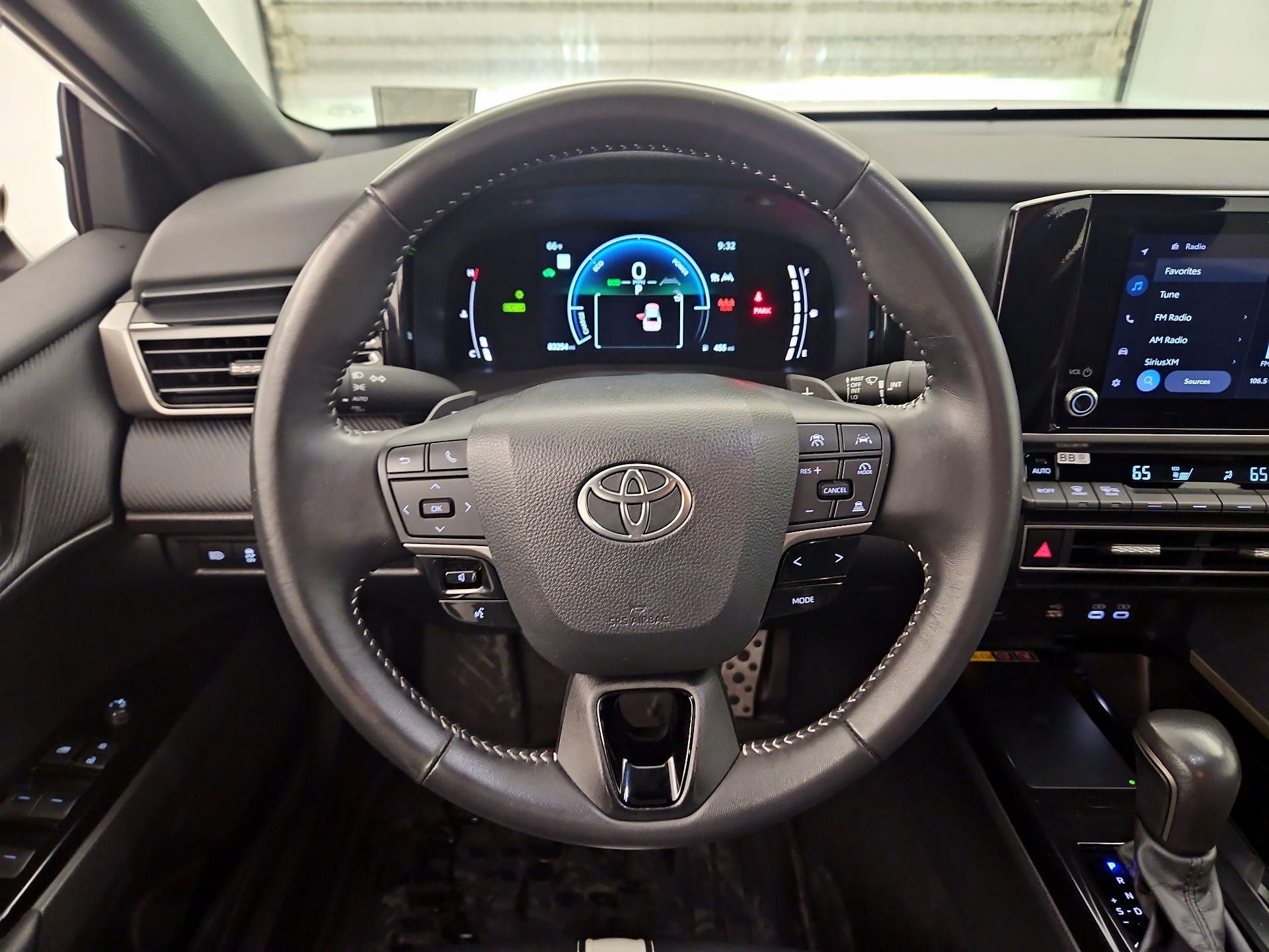 Thumbnail: 2025 Toyota Camry - 10