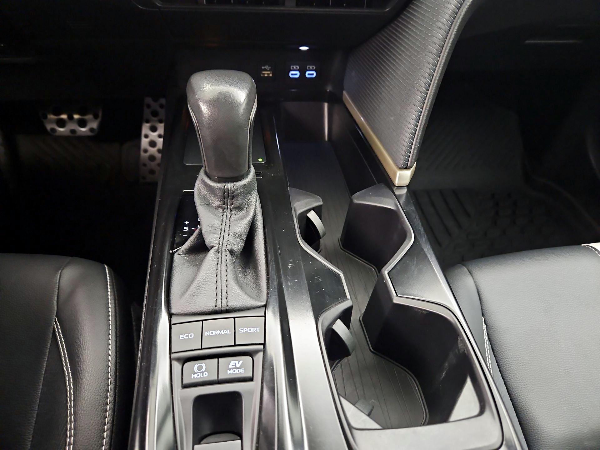 Thumbnail: 2025 Toyota Camry - 17