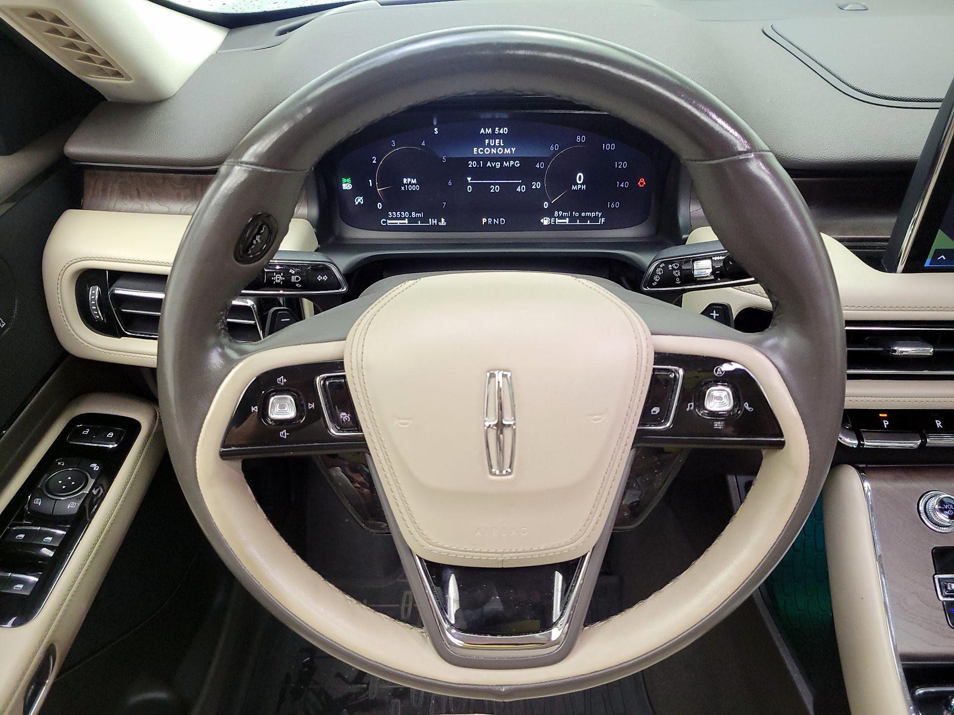 Thumbnail: 2023 Lincoln Aviator - 10
