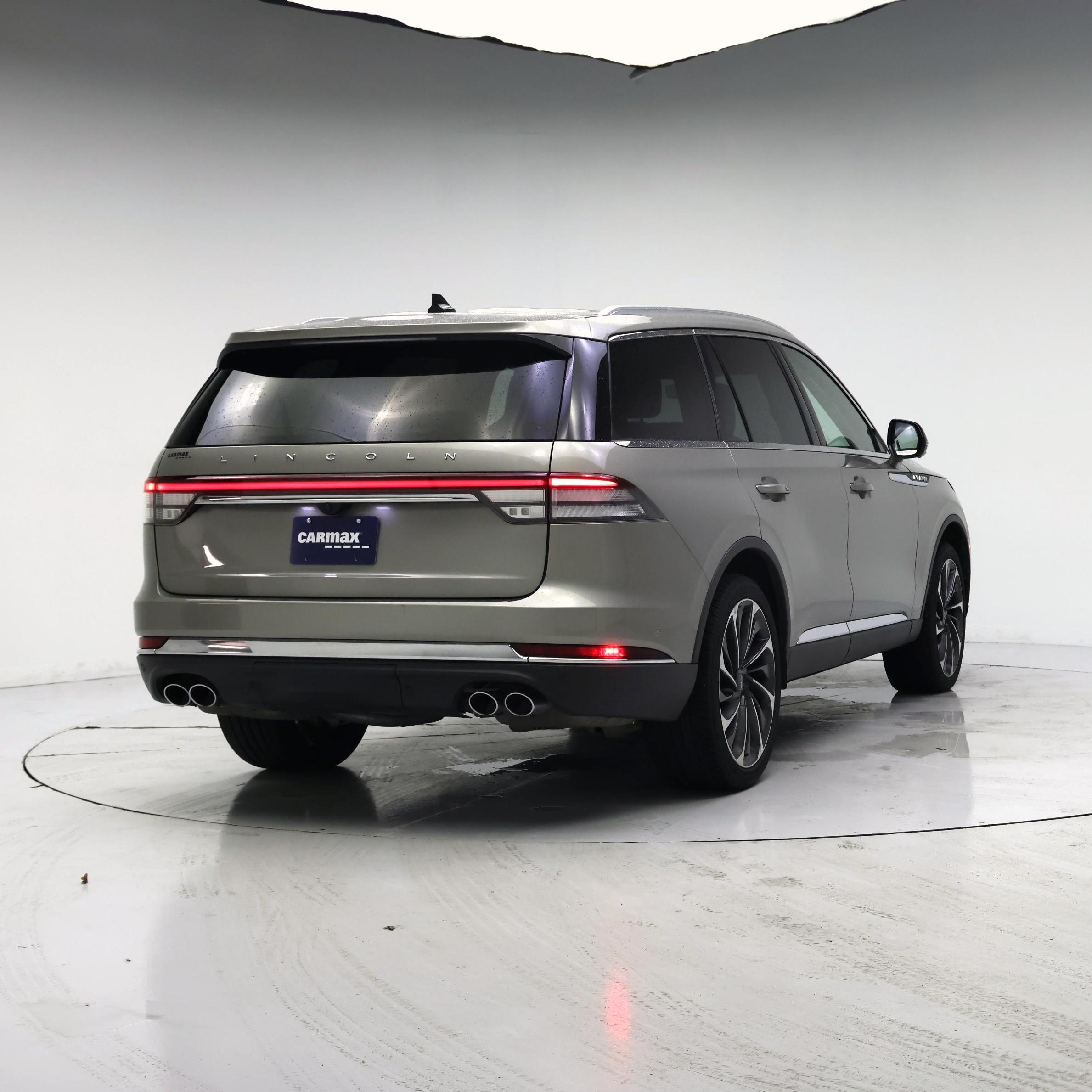 Thumbnail: 2023 Lincoln Aviator - 8