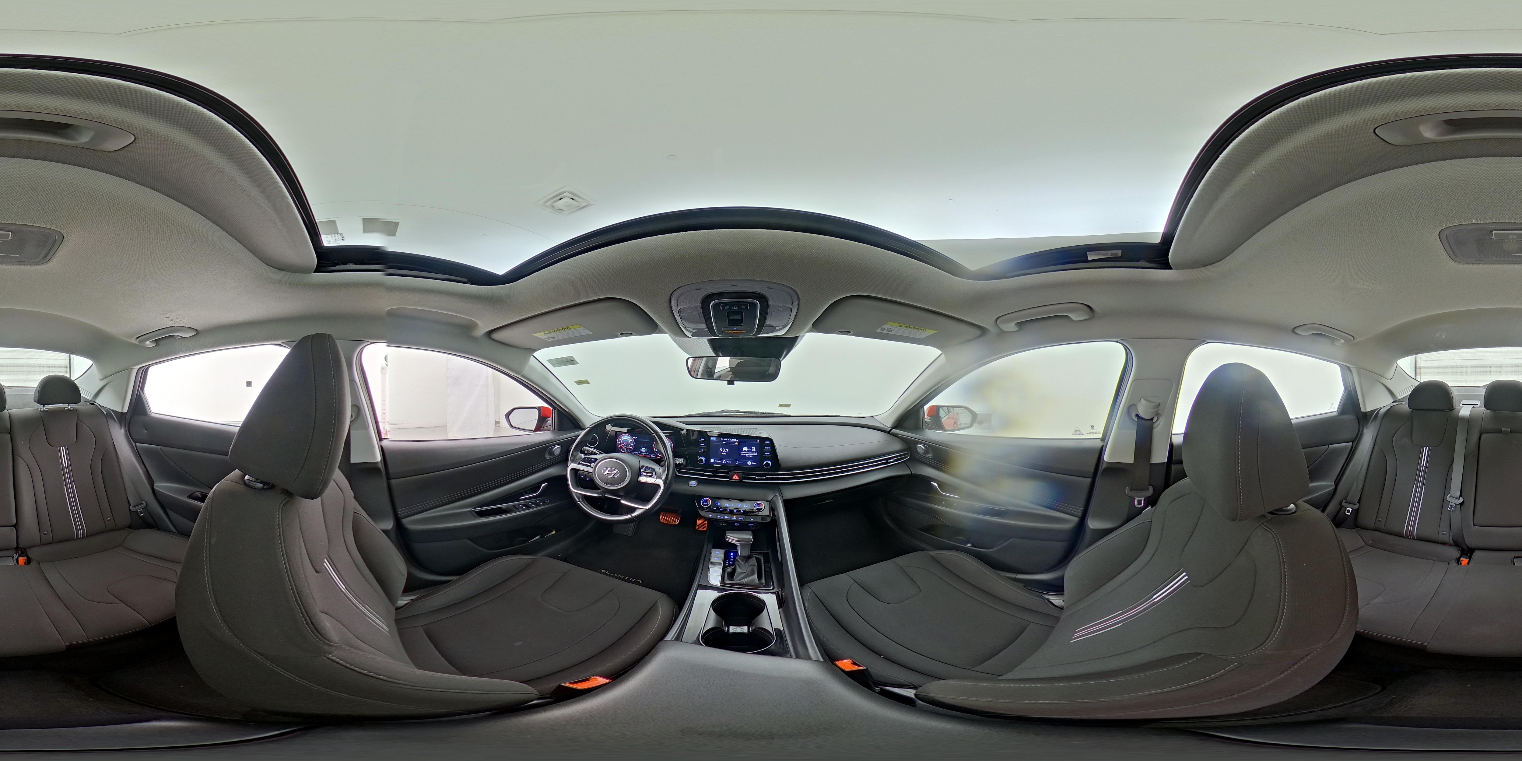 2021 Hyundai Elantra SEL - Photo 25