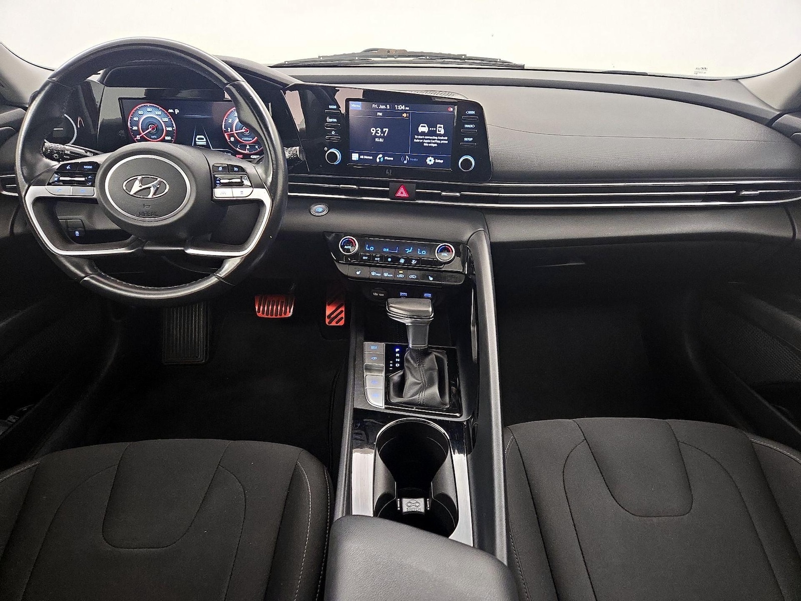 2021 Hyundai Elantra SEL - Photo 10