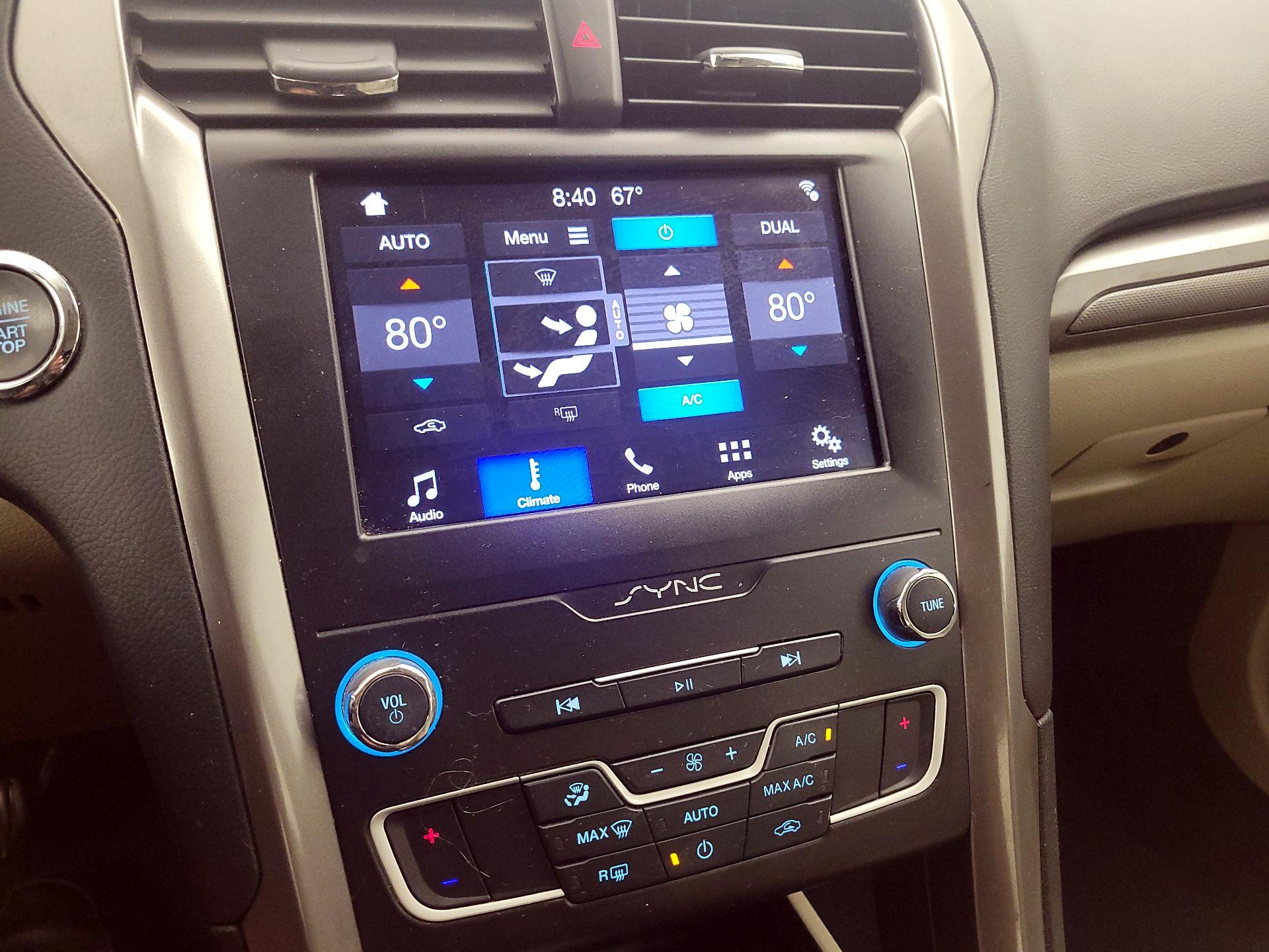 Thumbnail: 2019 Ford Fusion - 16
