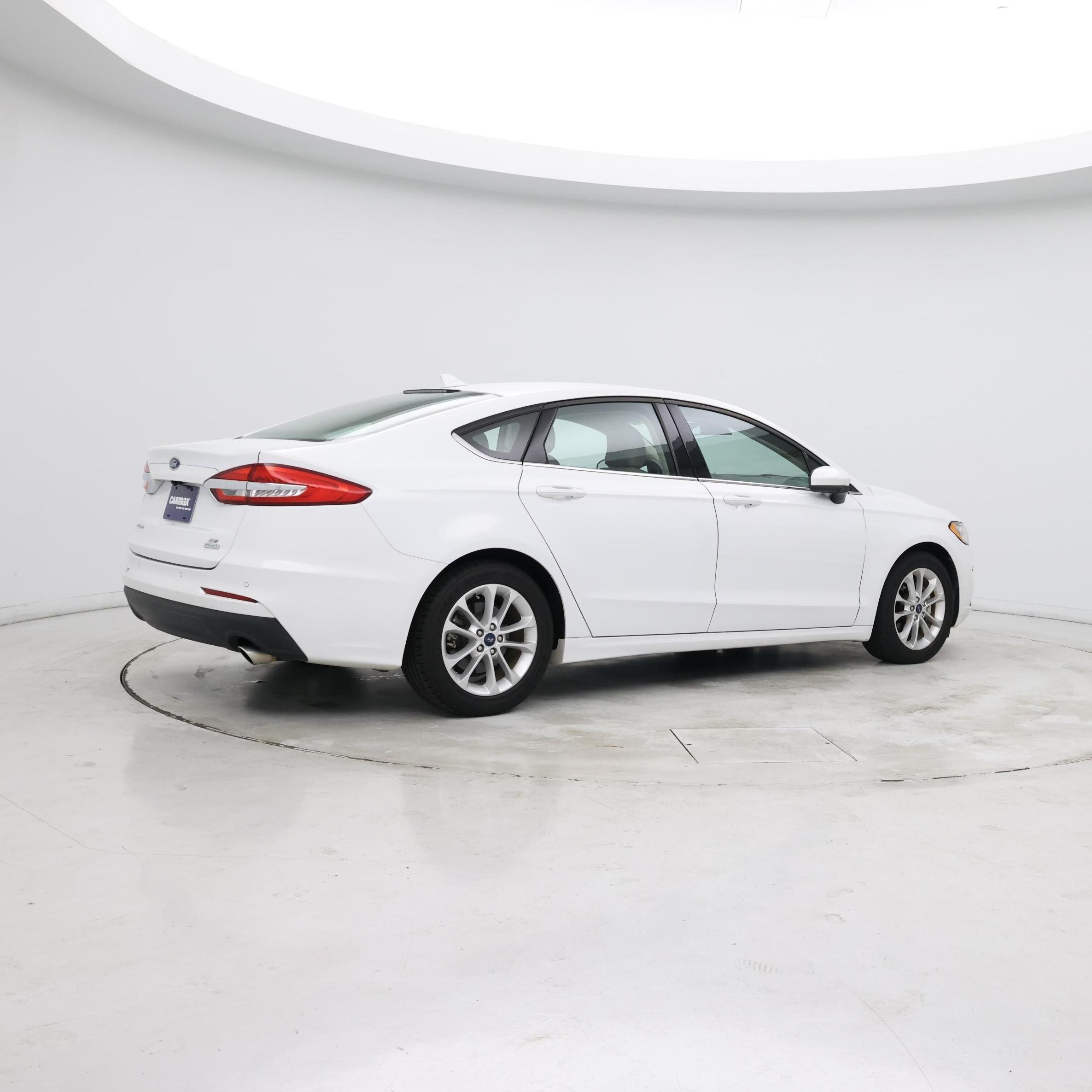 Thumbnail: 2019 Ford Fusion - 6
