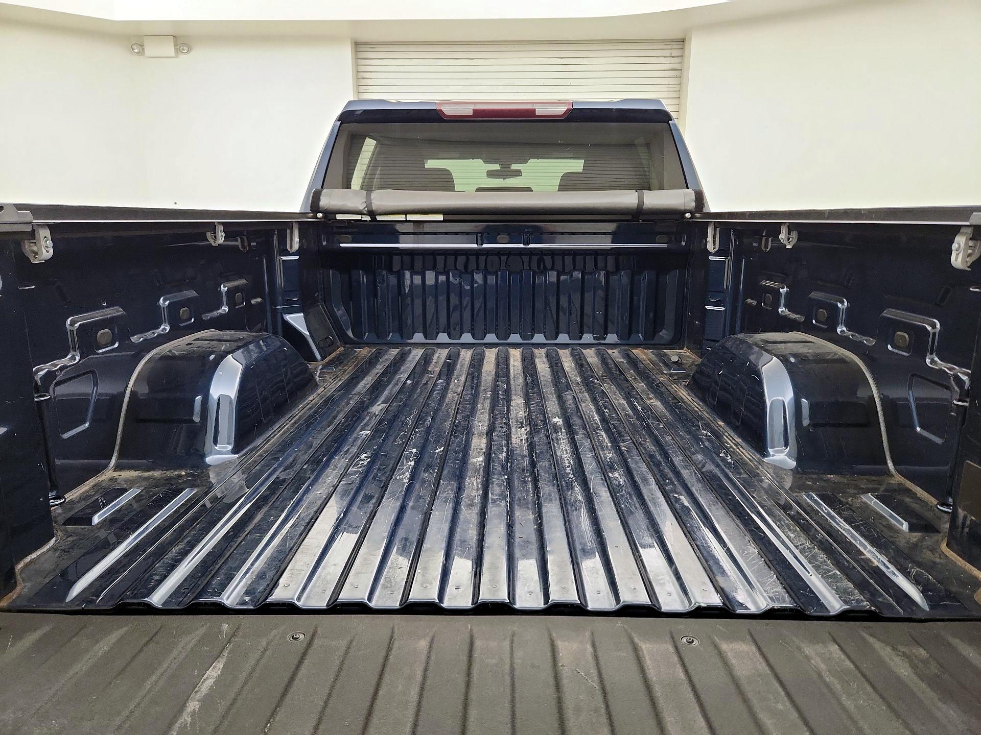Thumbnail: 2019 Chevrolet Silverado 1500 - 20