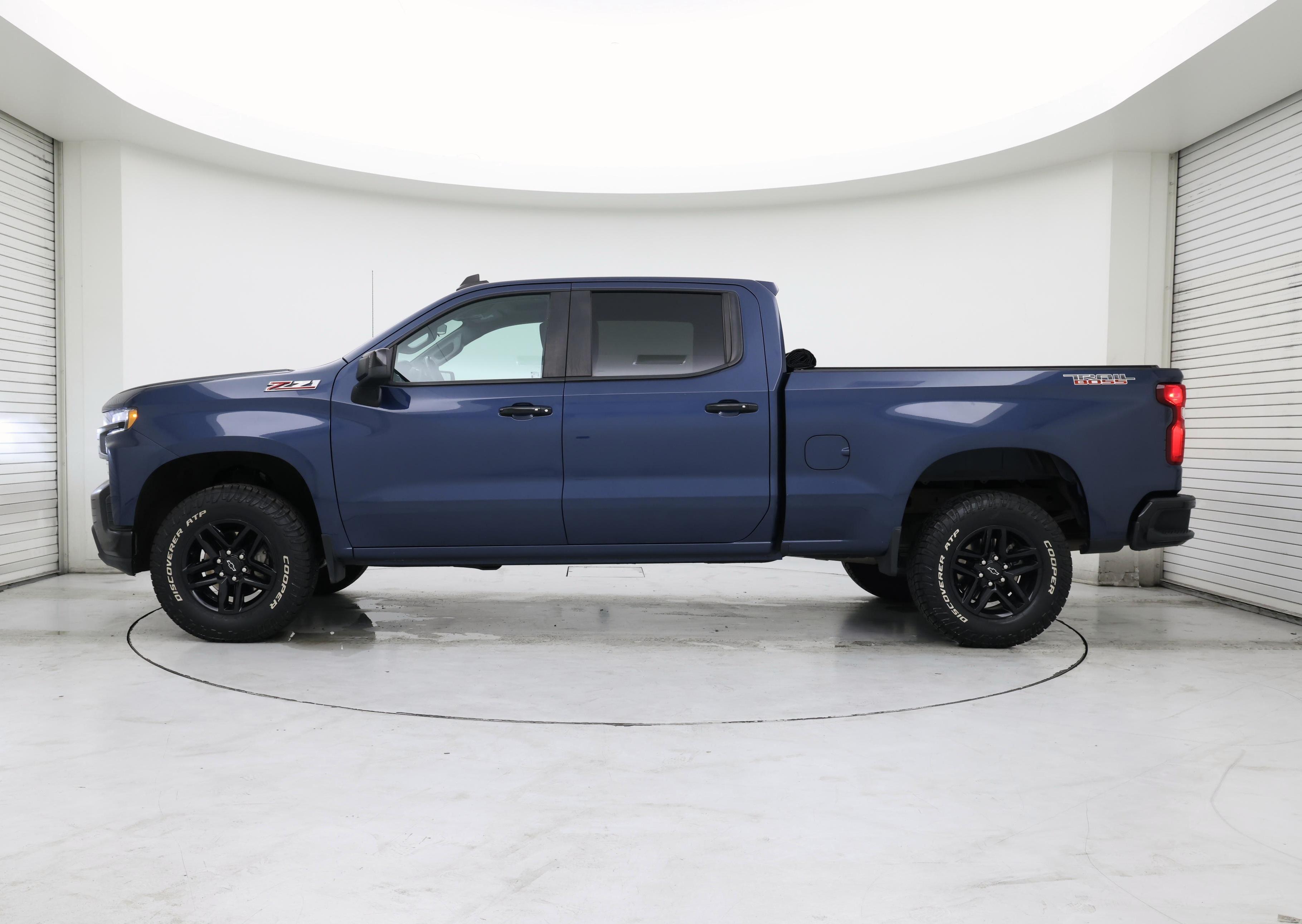 Thumbnail: 2019 Chevrolet Silverado 1500 - 3