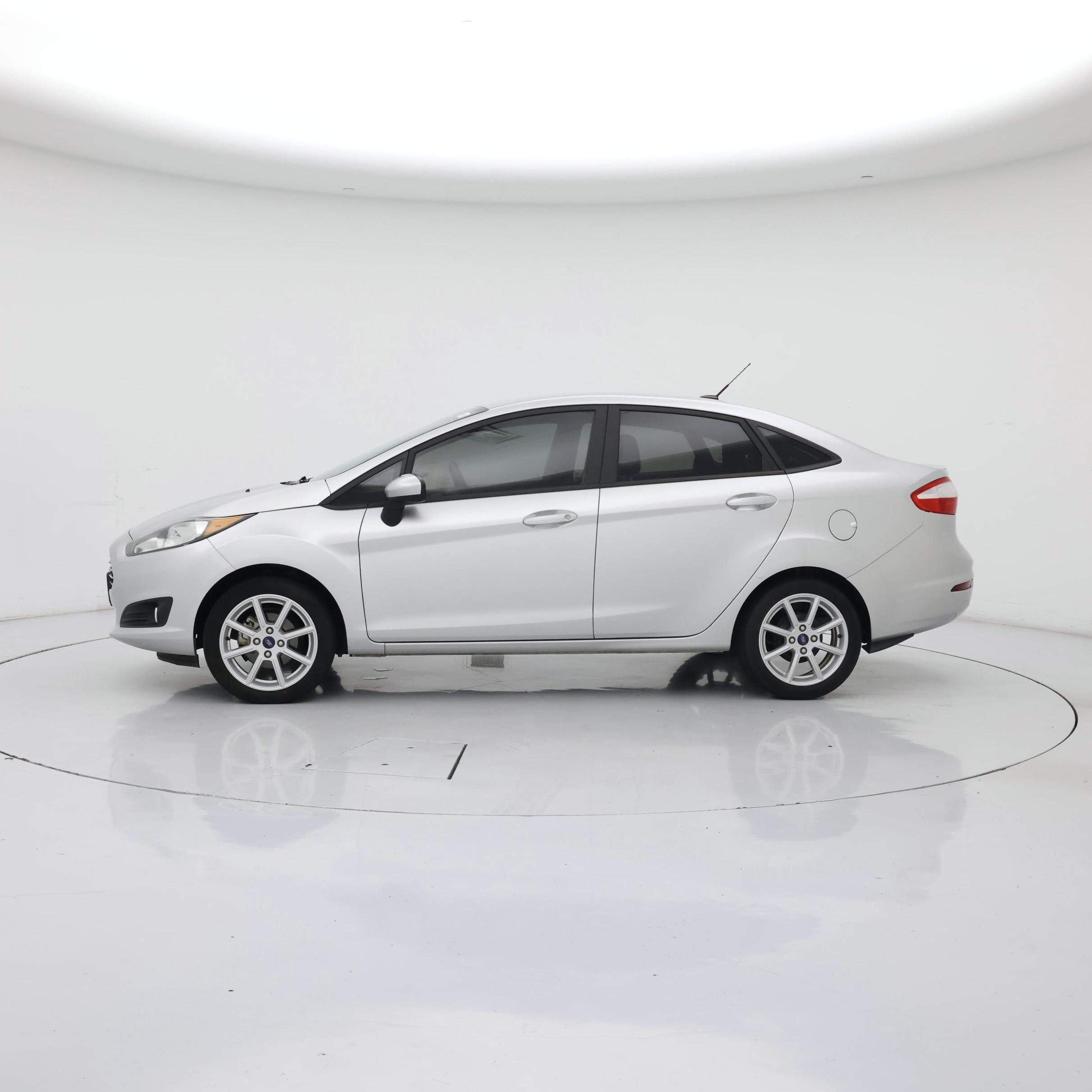 Thumbnail: 2019 Ford Fiesta - 3