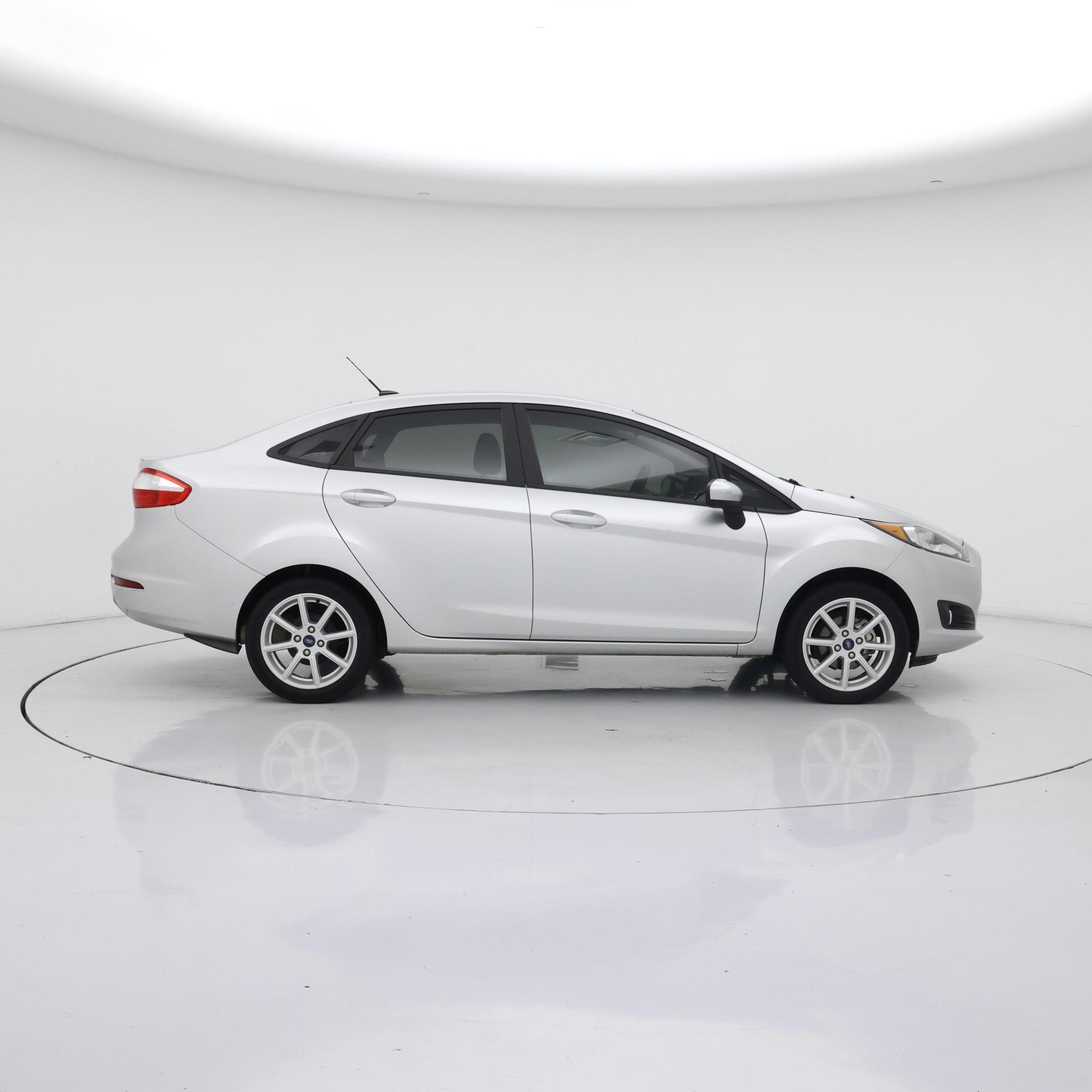 Thumbnail: 2019 Ford Fiesta - 7