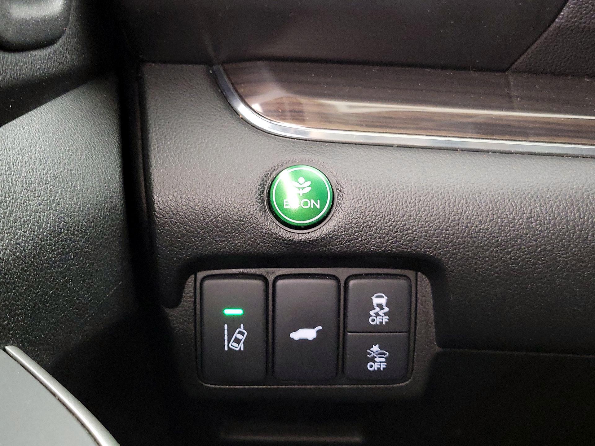 Thumbnail: 2015 Honda CR-V - 13