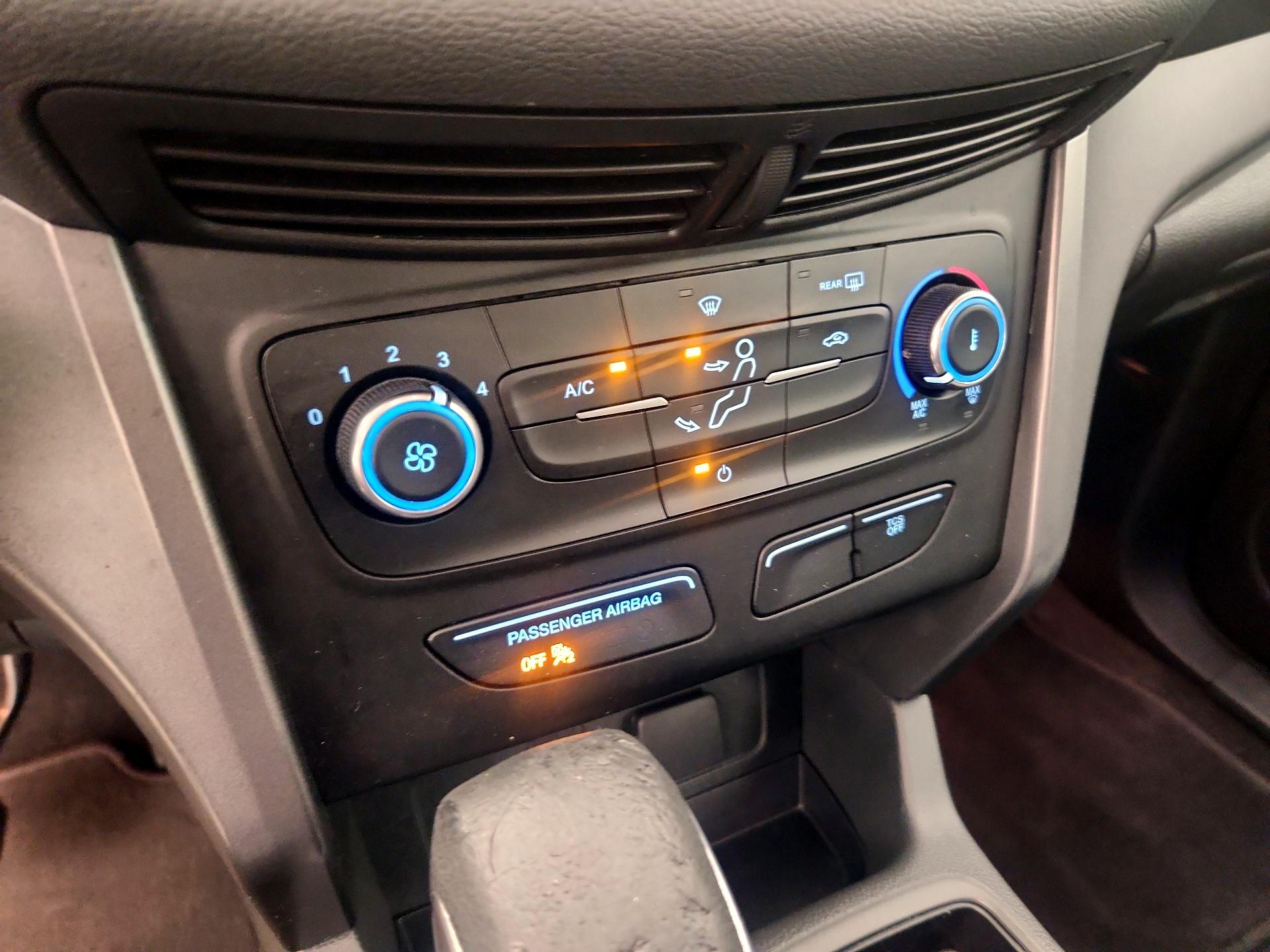 Thumbnail: 2018 Ford Escape - 15