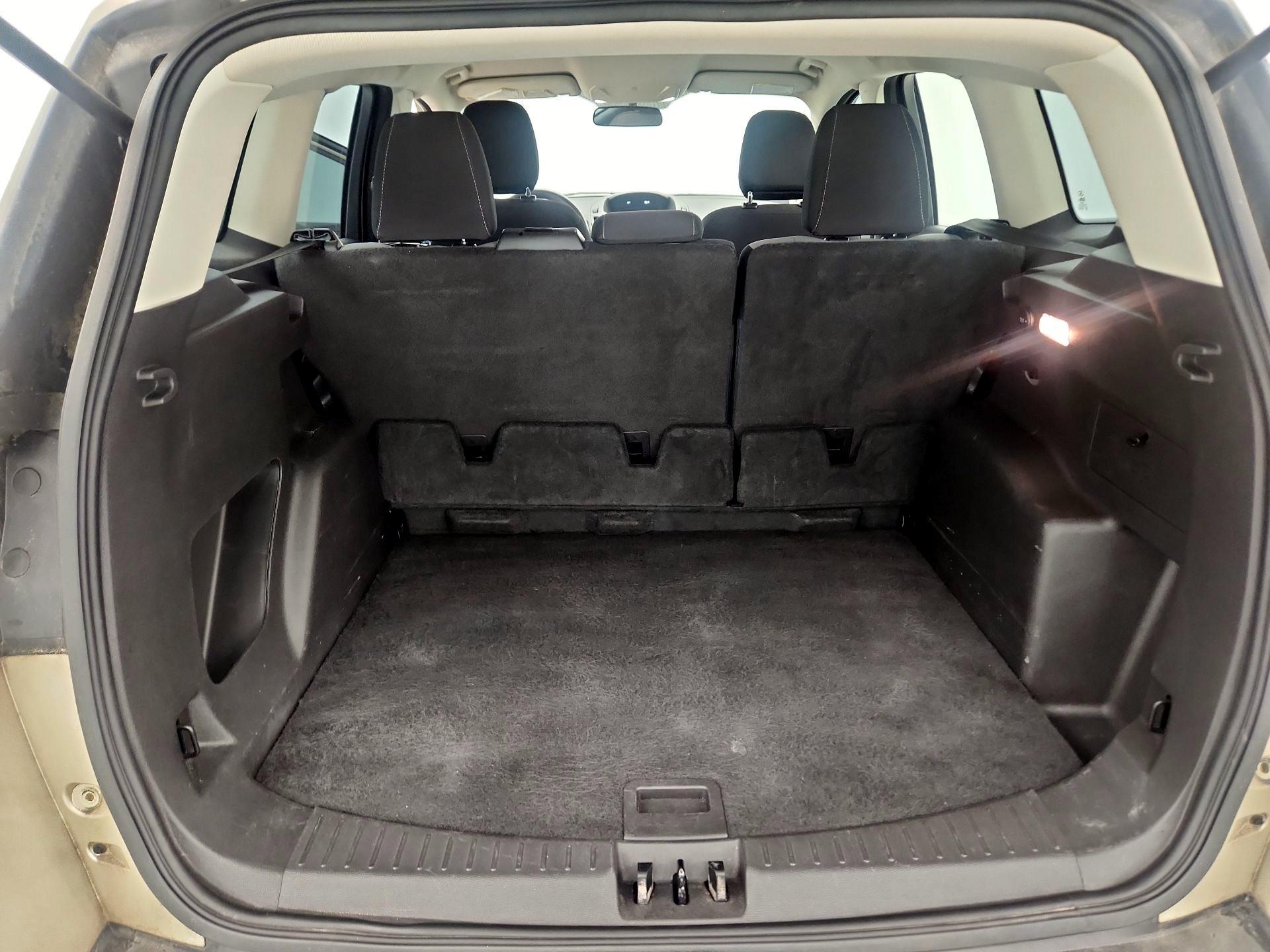 Thumbnail: 2018 Ford Escape - 18