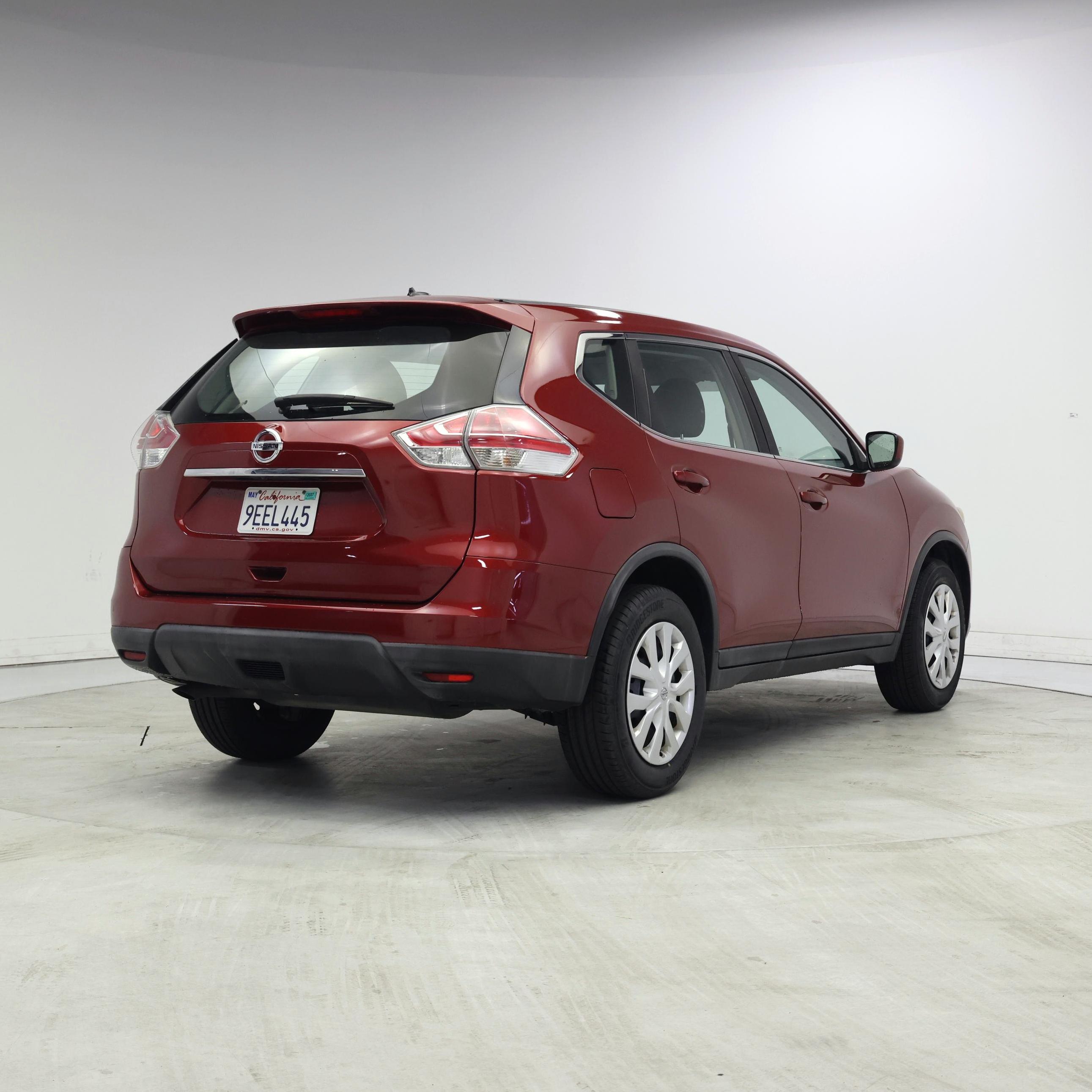 Thumbnail: 2016 Nissan Rogue - 8