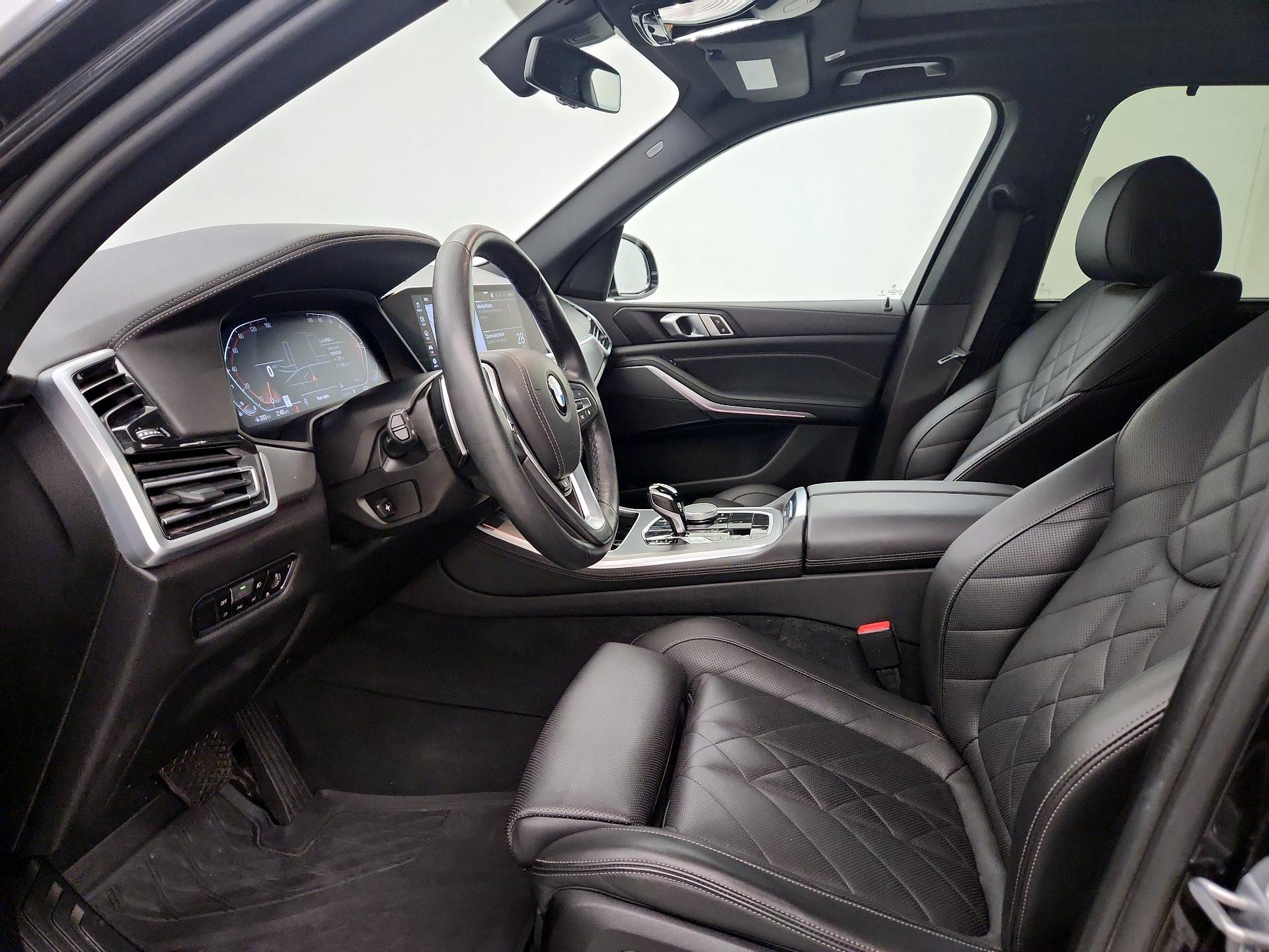 Thumbnail: 2023 BMW X5 - 11