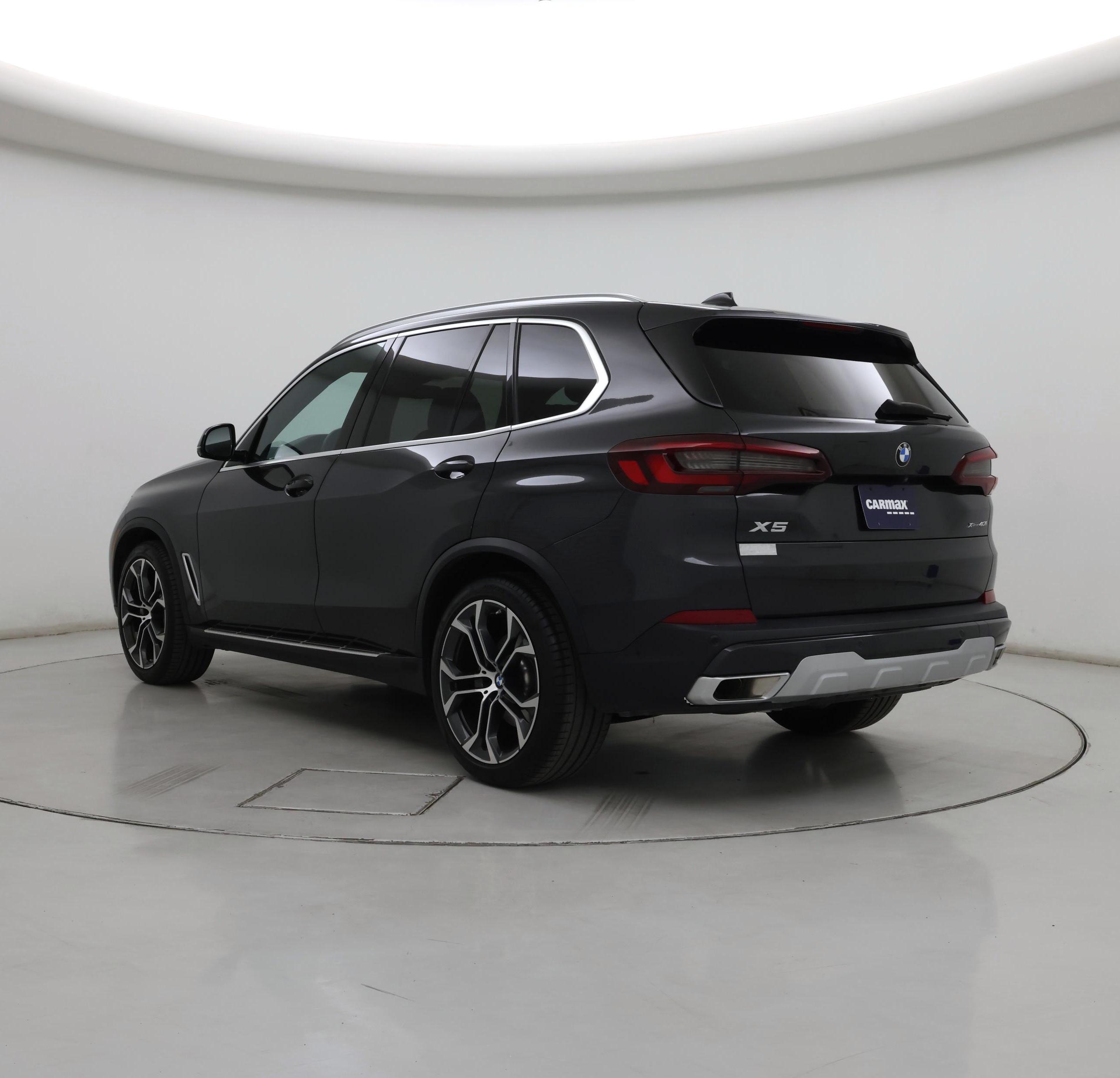 Thumbnail: 2023 BMW X5 - 2