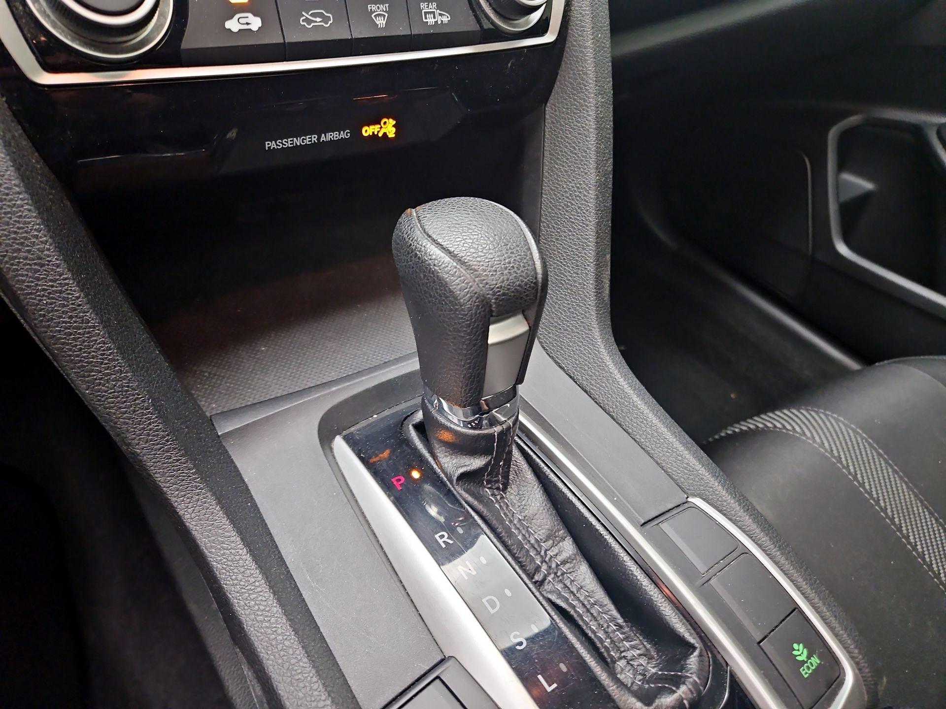 Thumbnail: 2016 Honda Civic - 17