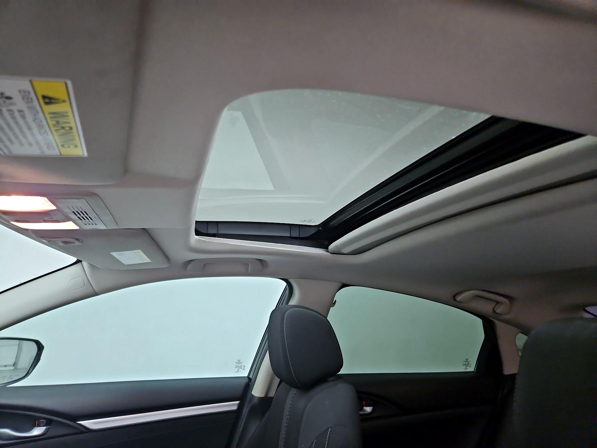 Thumbnail: 2016 Honda Civic - 19