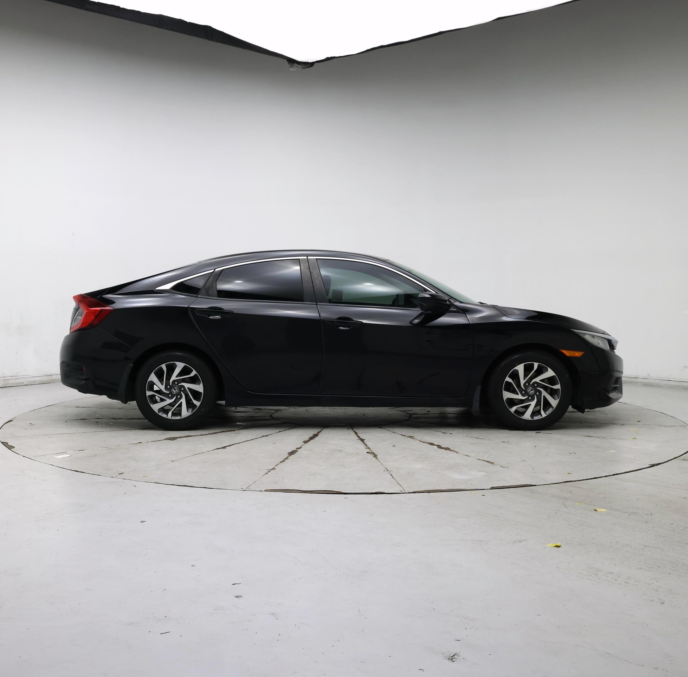 Thumbnail: 2016 Honda Civic - 7