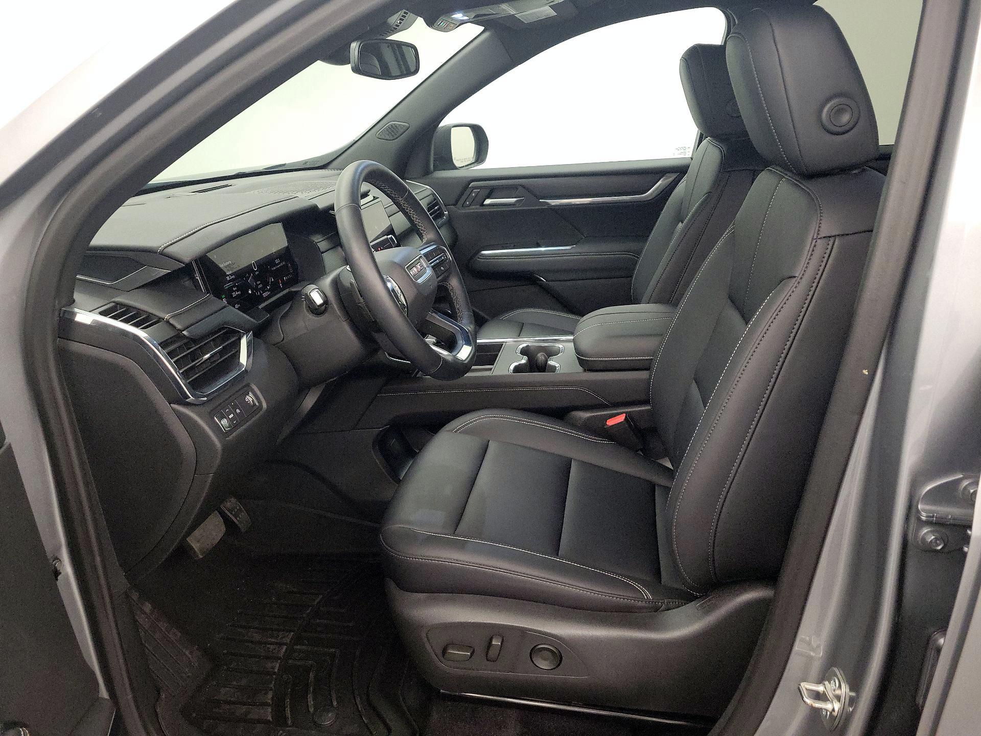 Thumbnail: 2025 GMC Acadia - 11
