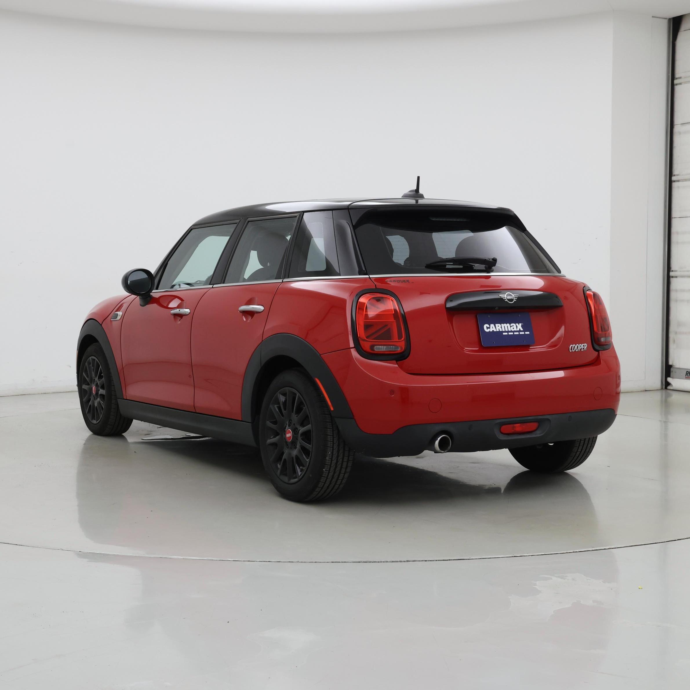 Thumbnail: 2019 MINI Cooper Hardtop - 2
