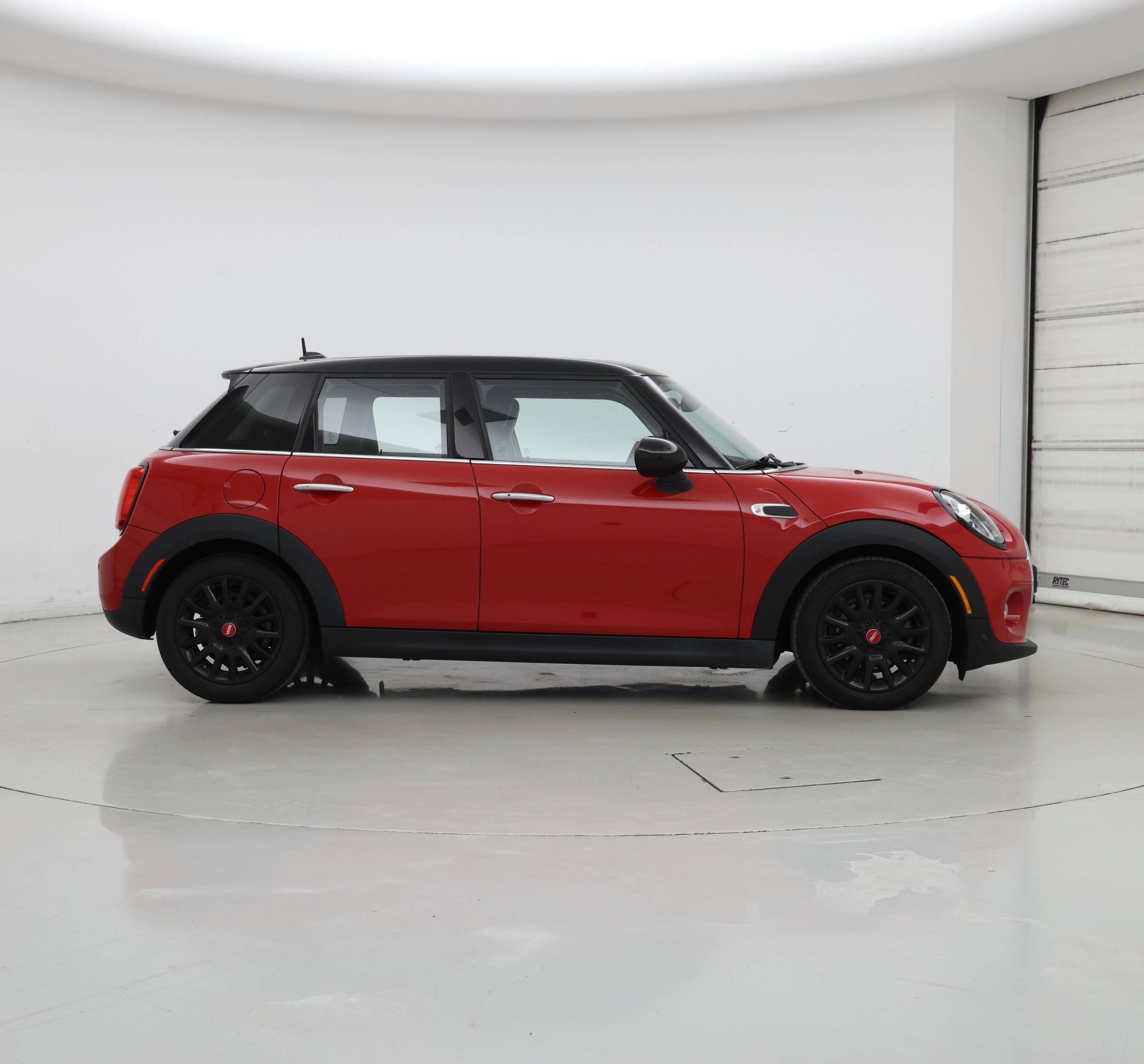 Thumbnail: 2019 MINI Cooper Hardtop - 7