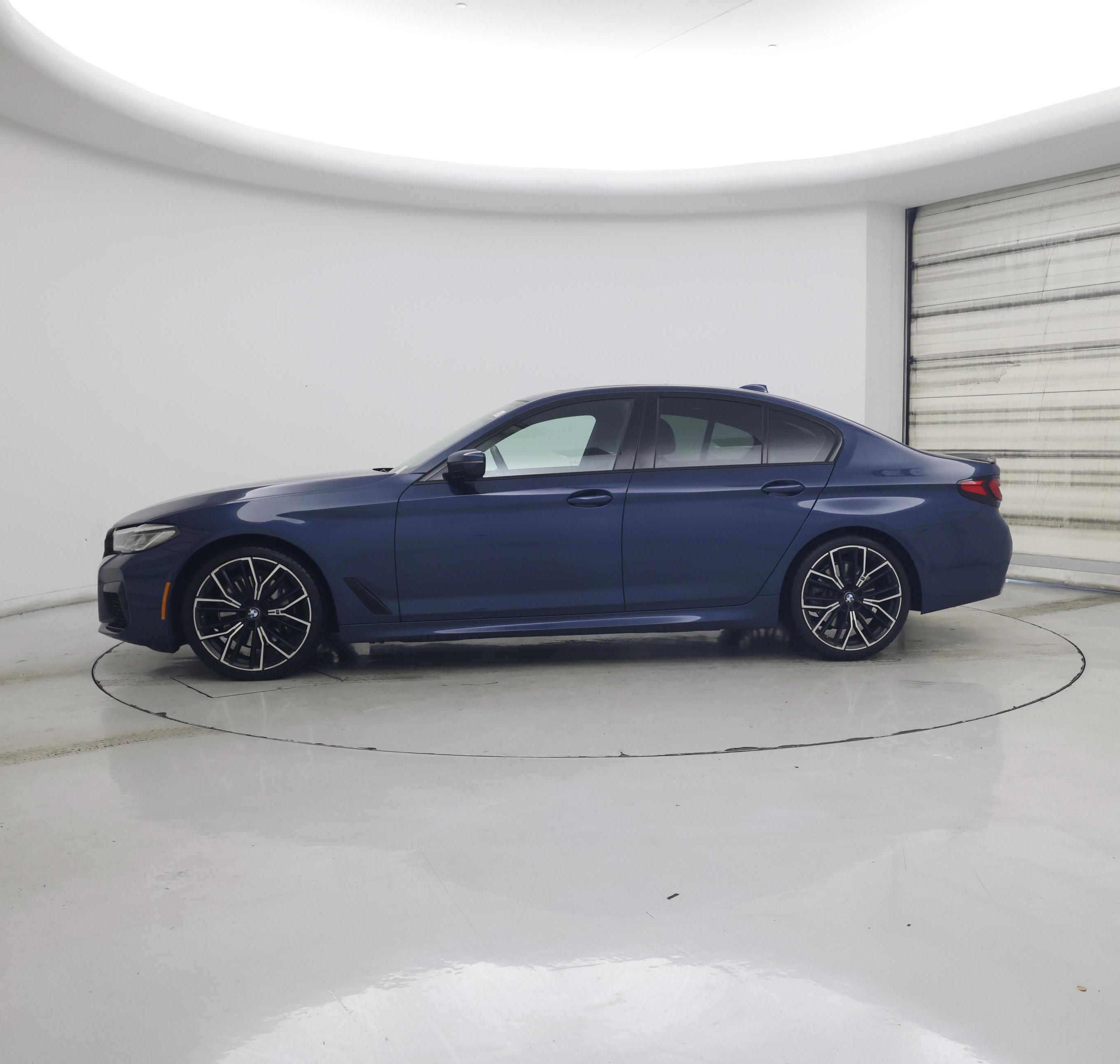Thumbnail: 2021 BMW 5 Series - 3