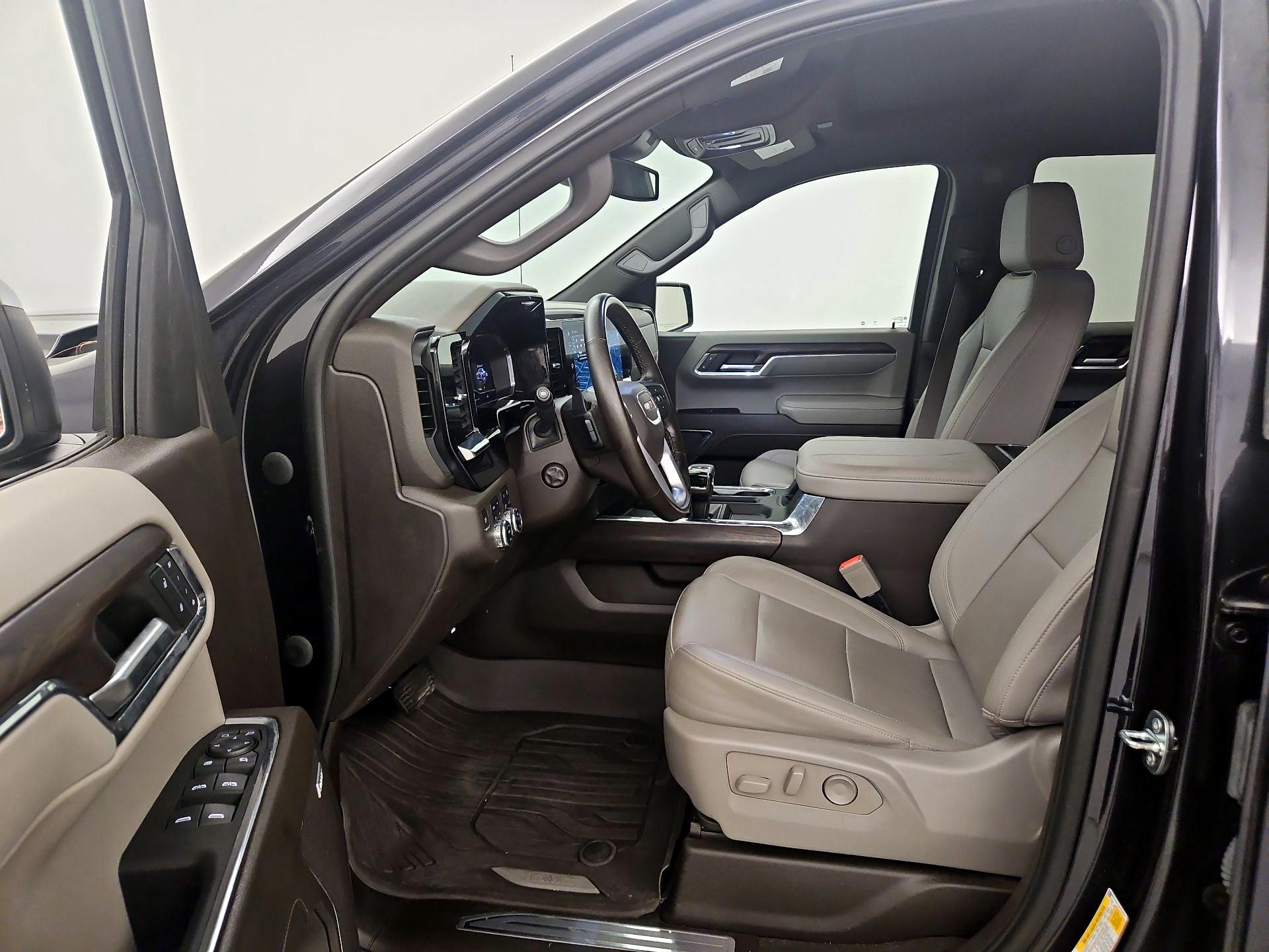 Thumbnail: 2023 GMC Sierra 1500 - 11