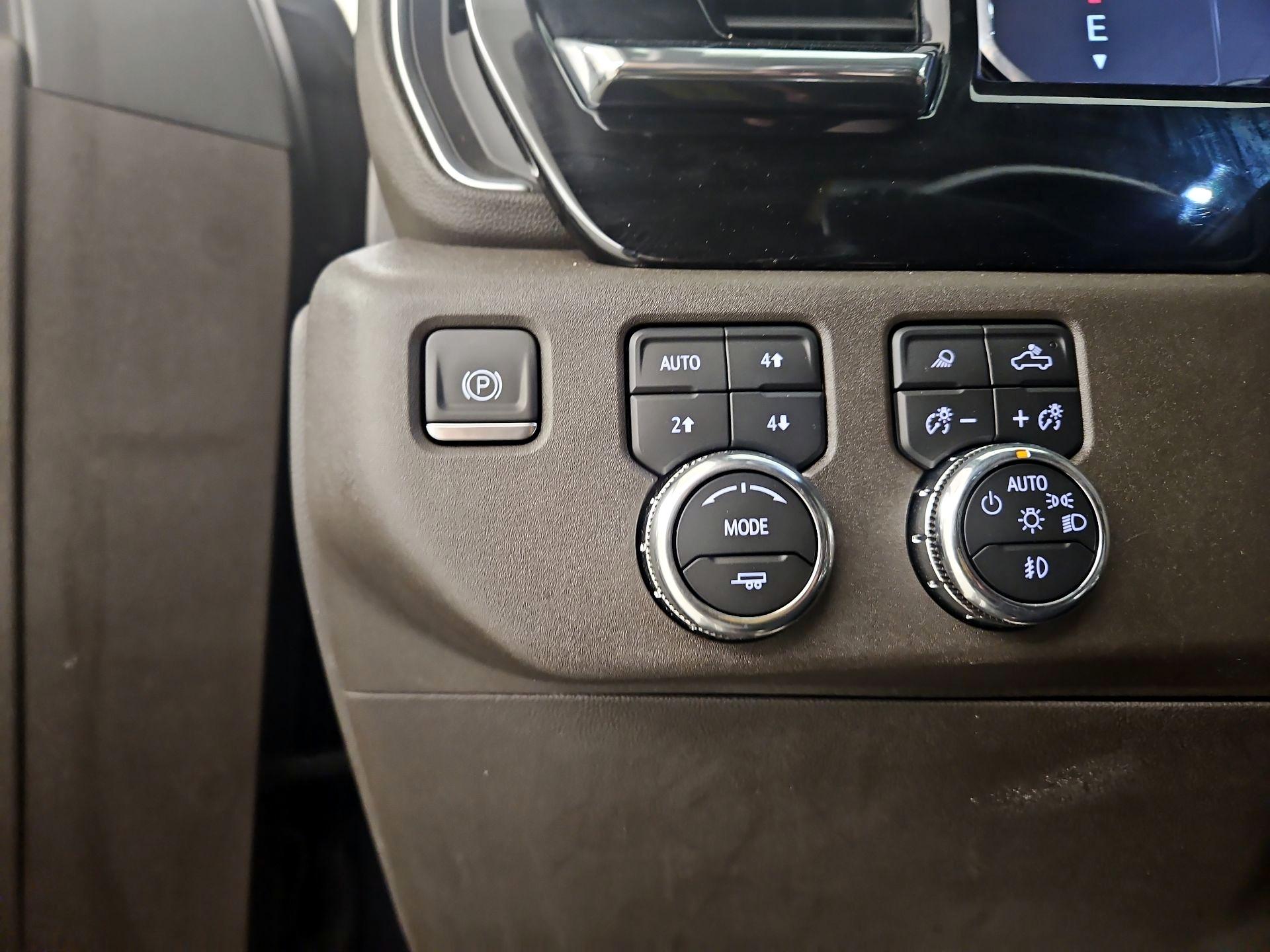 Thumbnail: 2023 GMC Sierra 1500 - 13