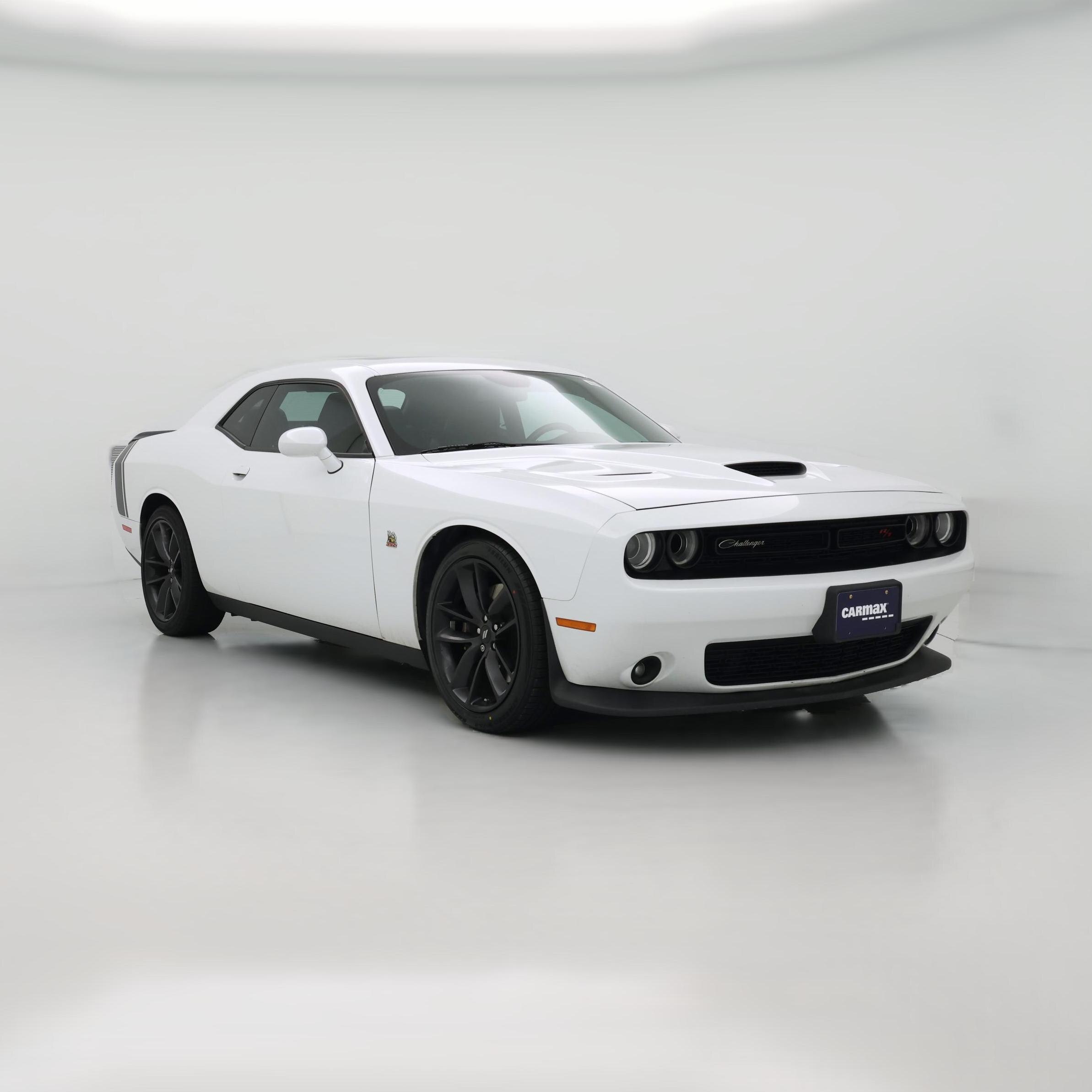 Thumbnail: 2019 Dodge Challenger - 1