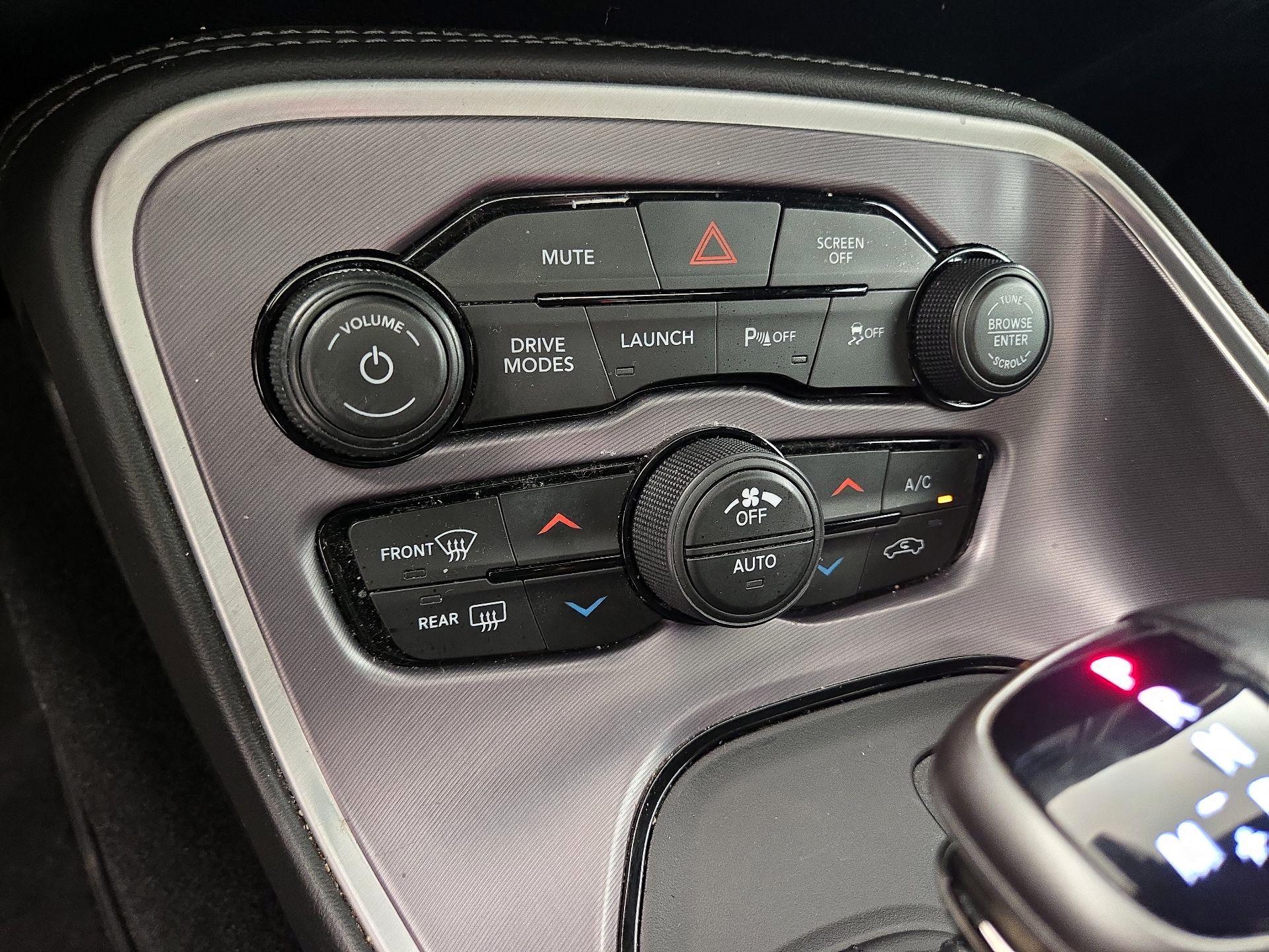 Thumbnail: 2019 Dodge Challenger - 16