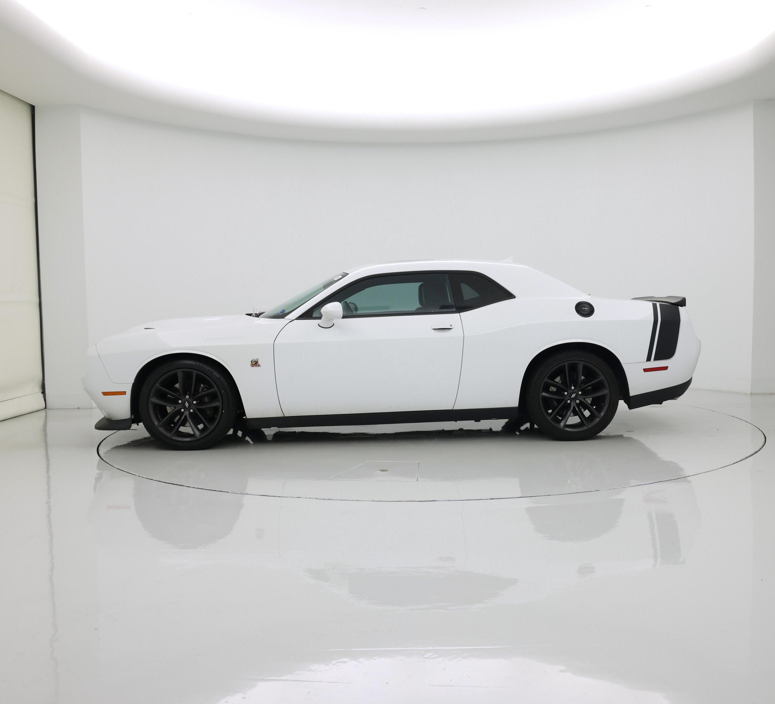 Thumbnail: 2019 Dodge Challenger - 3