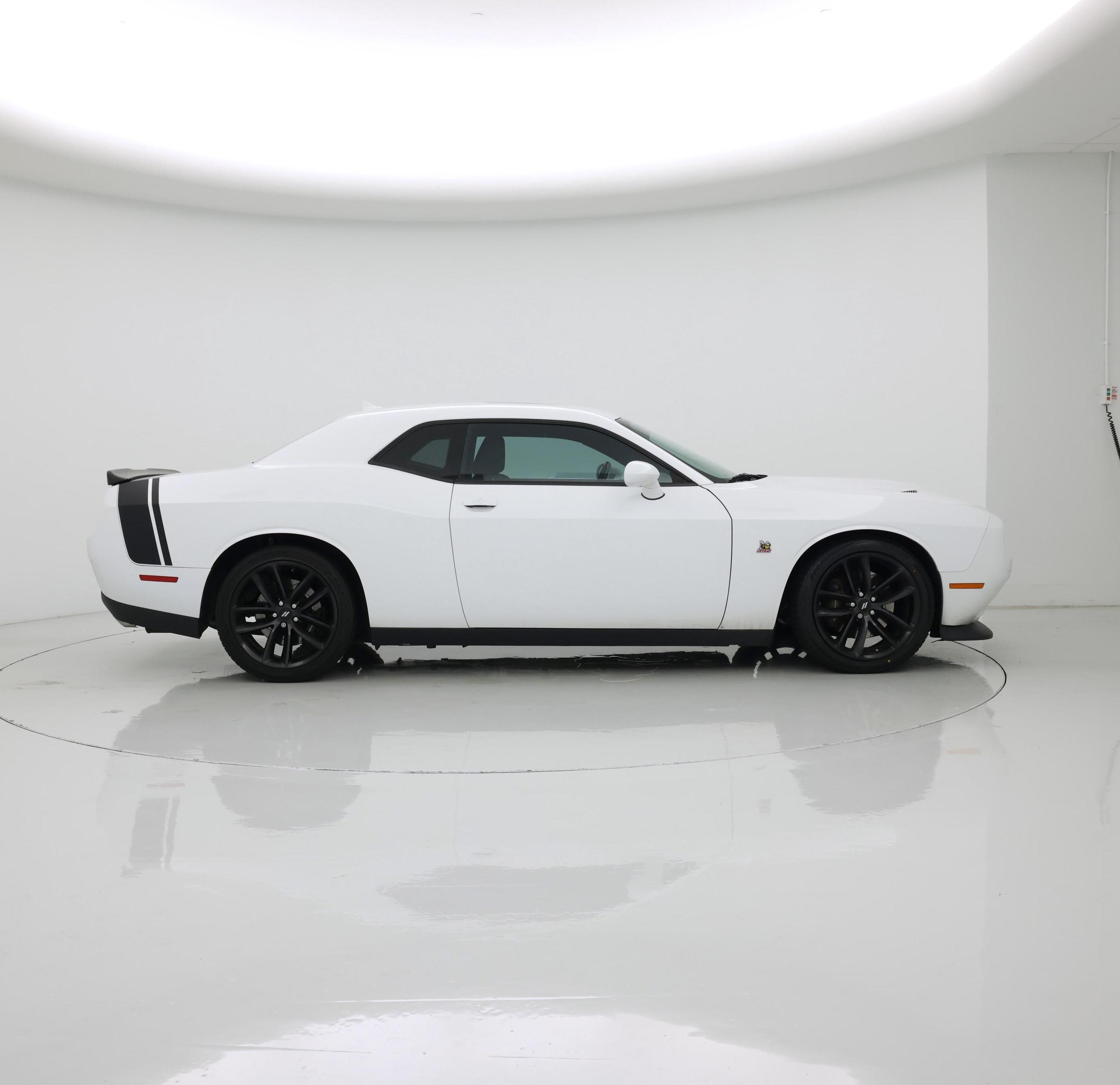 Thumbnail: 2019 Dodge Challenger - 7
