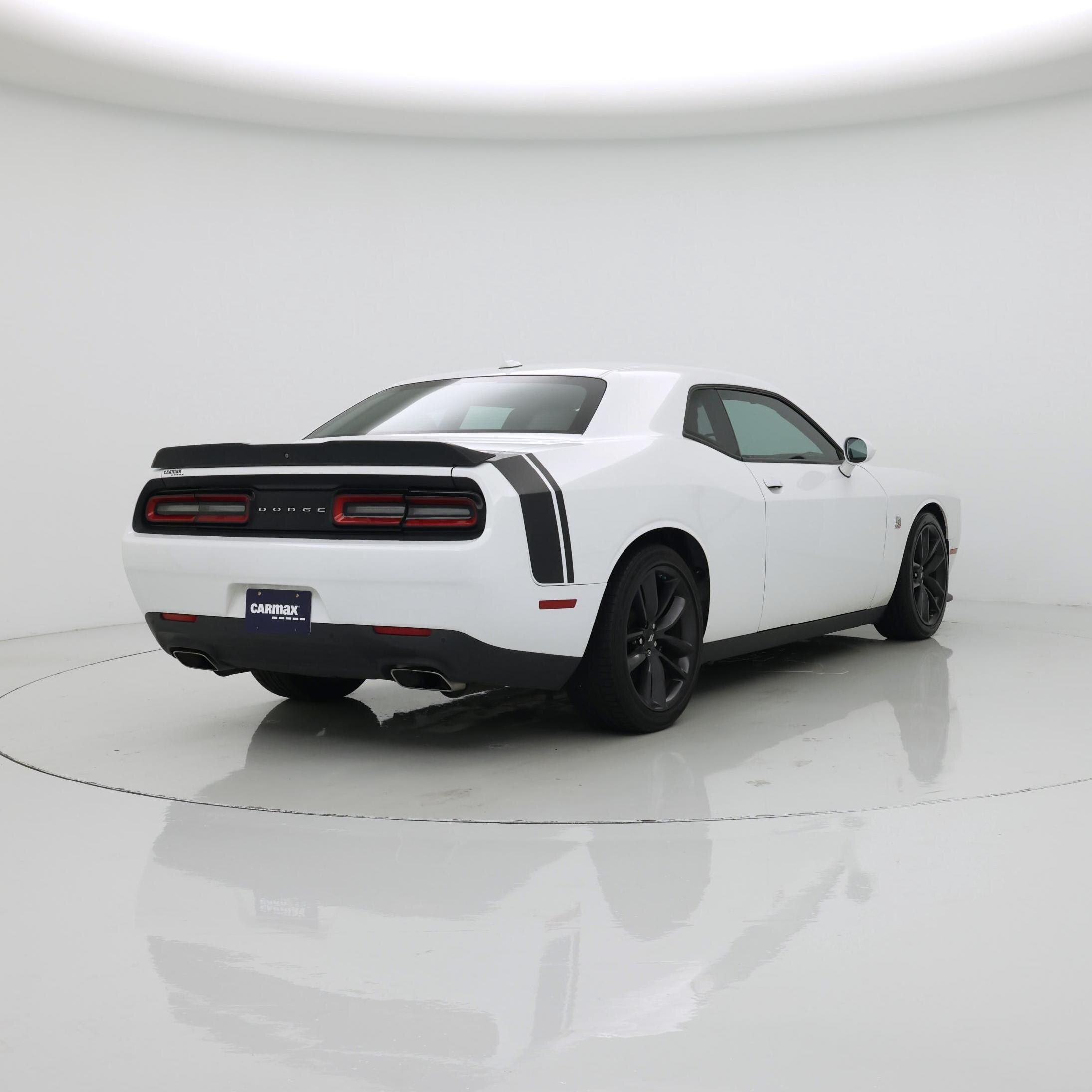 Thumbnail: 2019 Dodge Challenger - 8